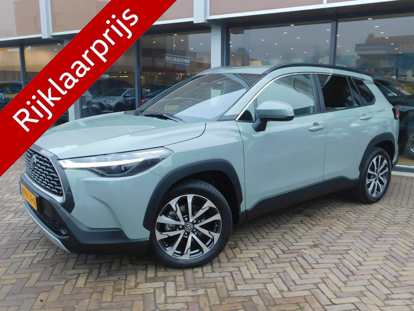 Toyota Corolla Cross Hybrid 140 Style Grün - 1