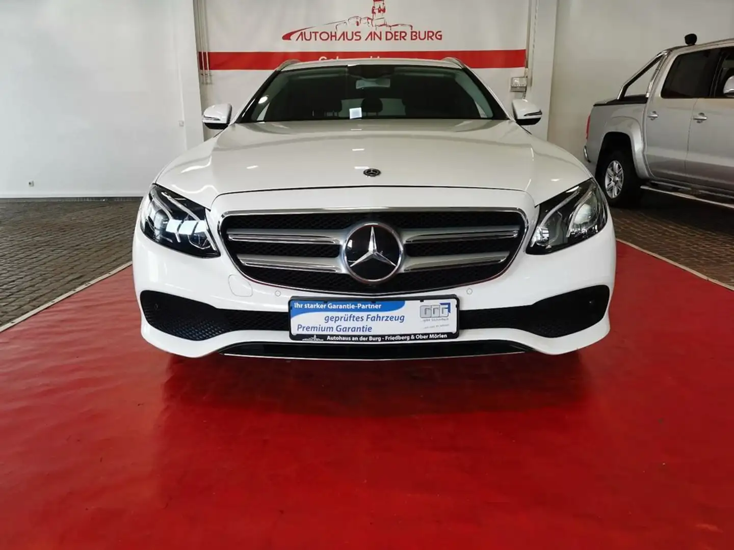 Mercedes-Benz E 200 d T 9G-TRONIC Avantgarde+1.Hand Weiß - 2