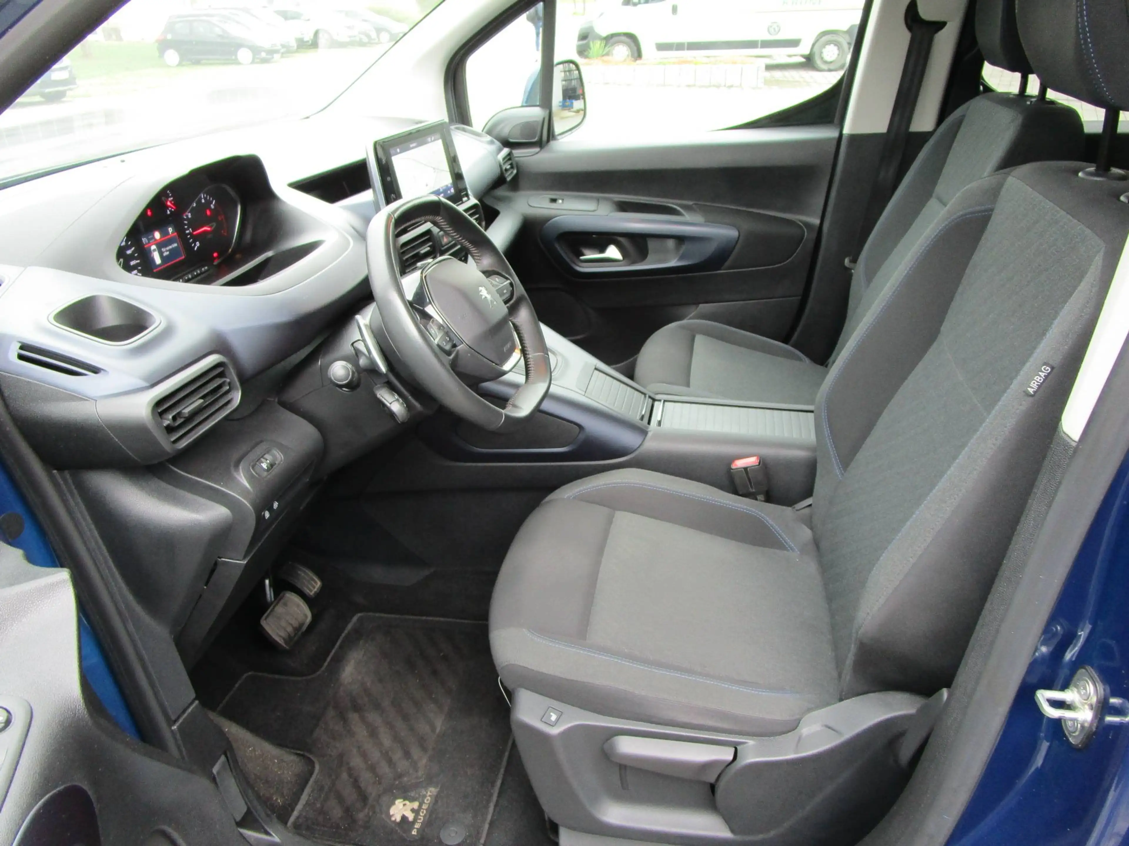 Peugeot Rifter Allure L1 — photo 8