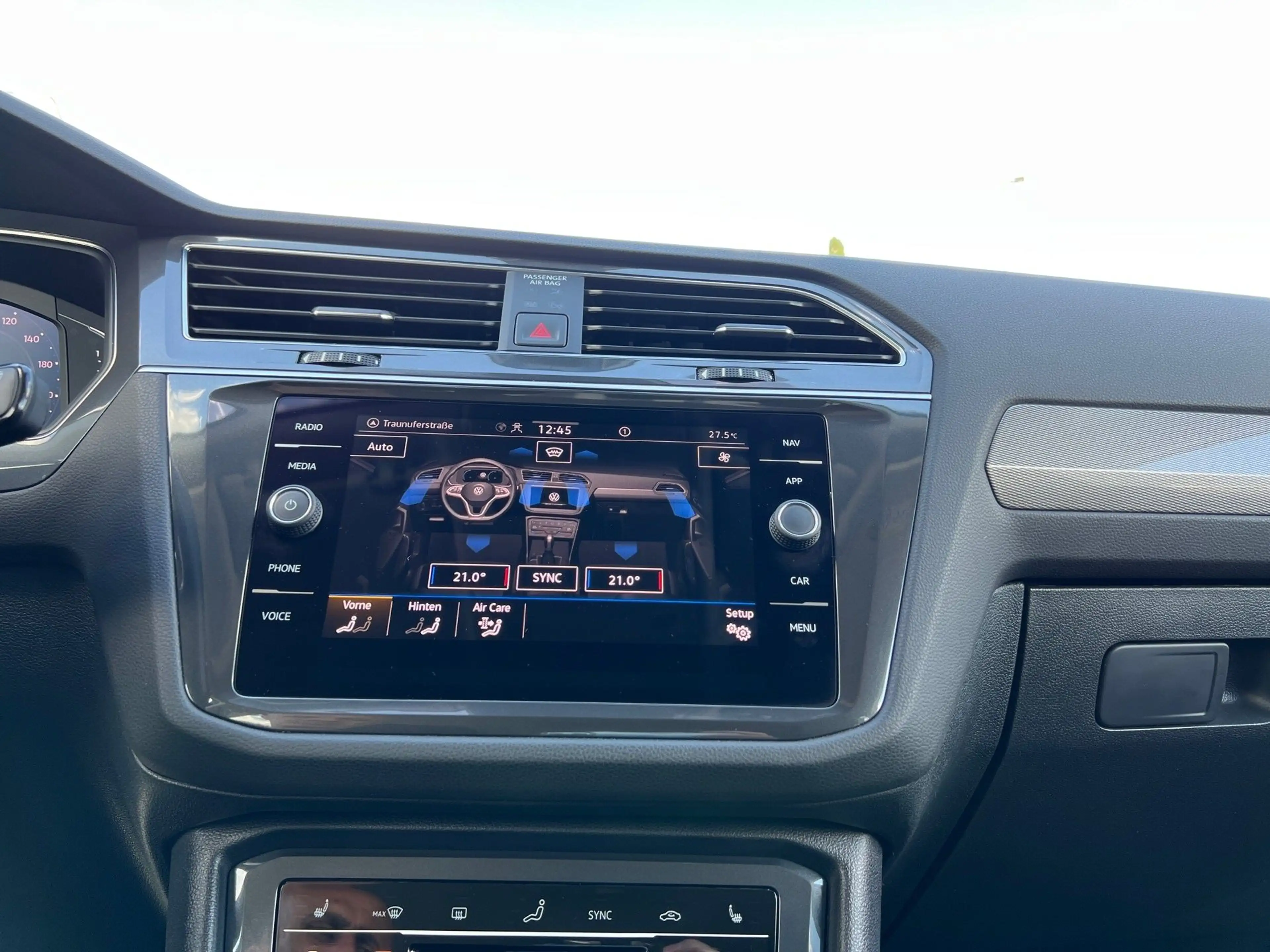 Volkswagen Tiguan Allspace 2,0 TDI SCR DSG 7 Sitze — photo 25