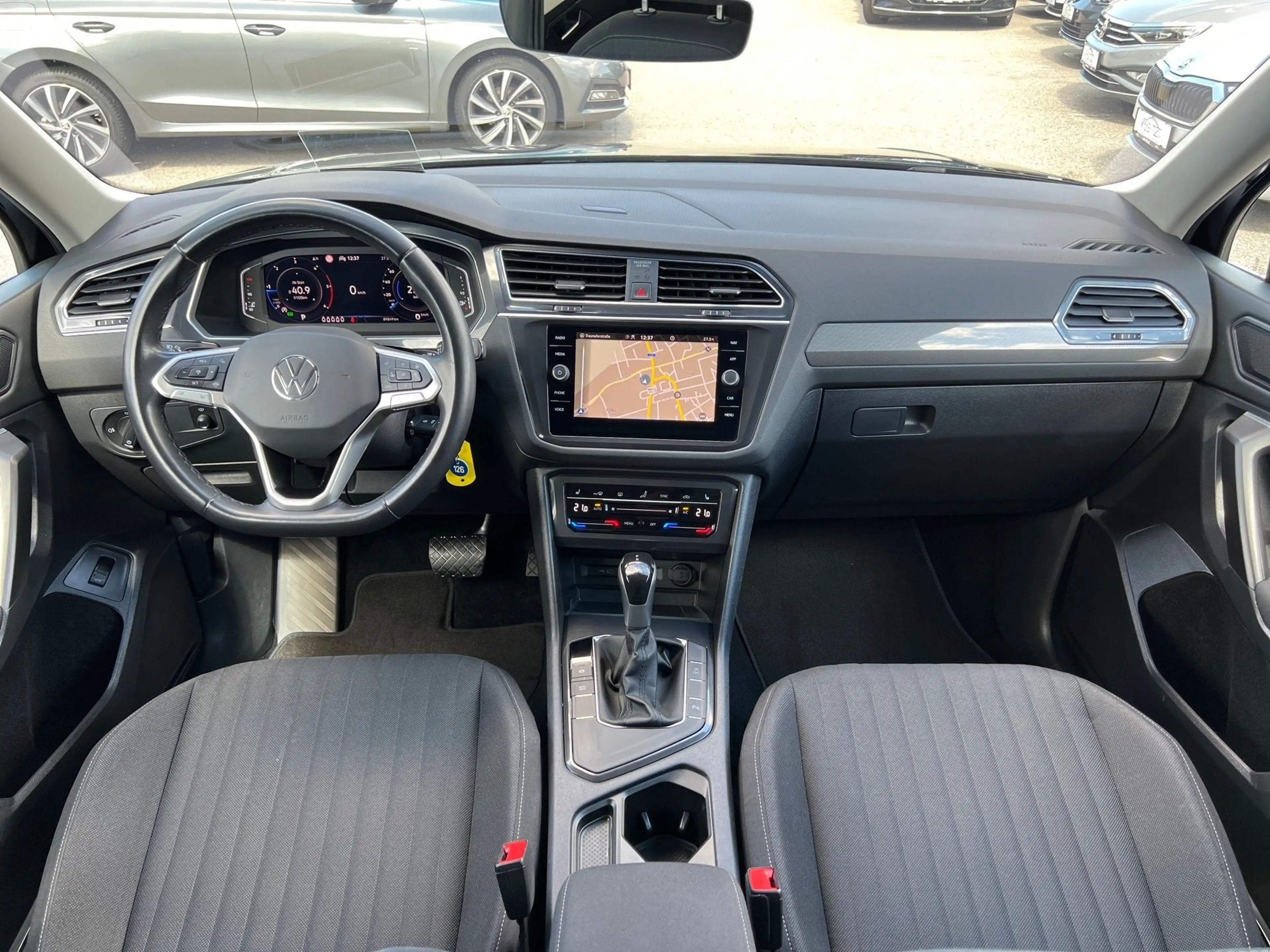 Volkswagen Tiguan Allspace 2,0 TDI SCR DSG 7 Sitze — photo 10