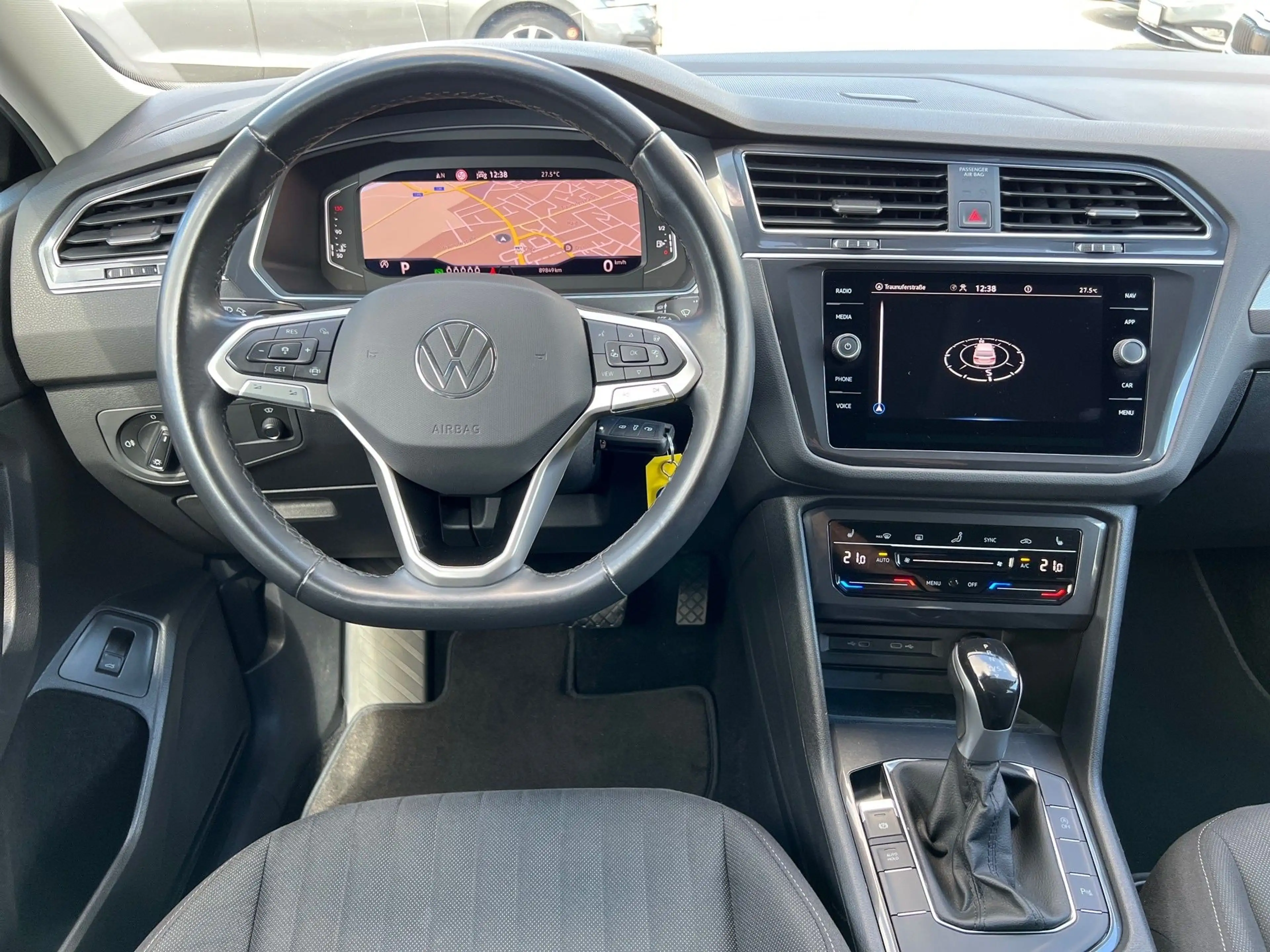 Volkswagen Tiguan Allspace 2,0 TDI SCR DSG 7 Sitze — photo 11