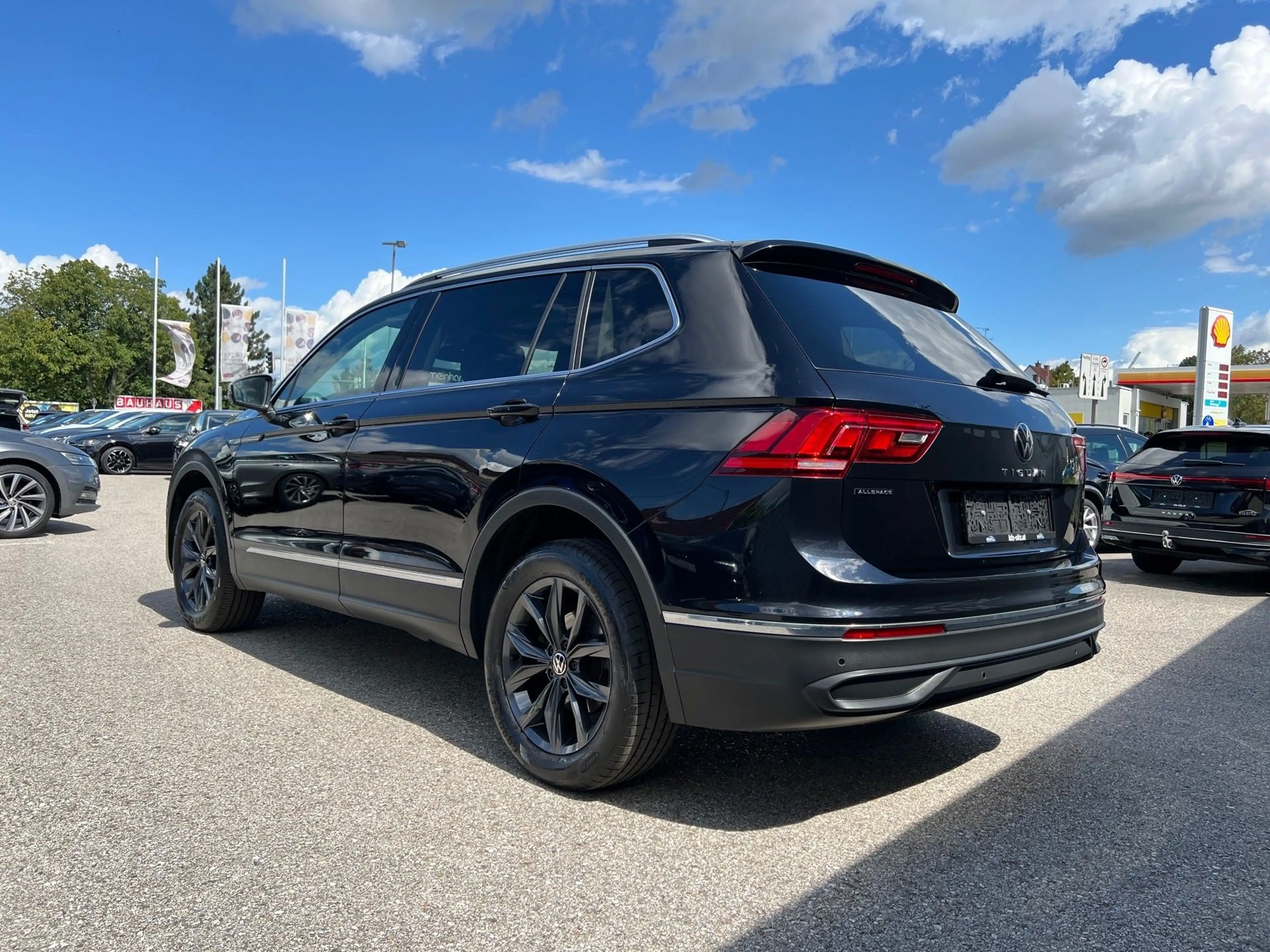 Volkswagen Tiguan Allspace 2,0 TDI SCR DSG 7 Sitze — photo 5