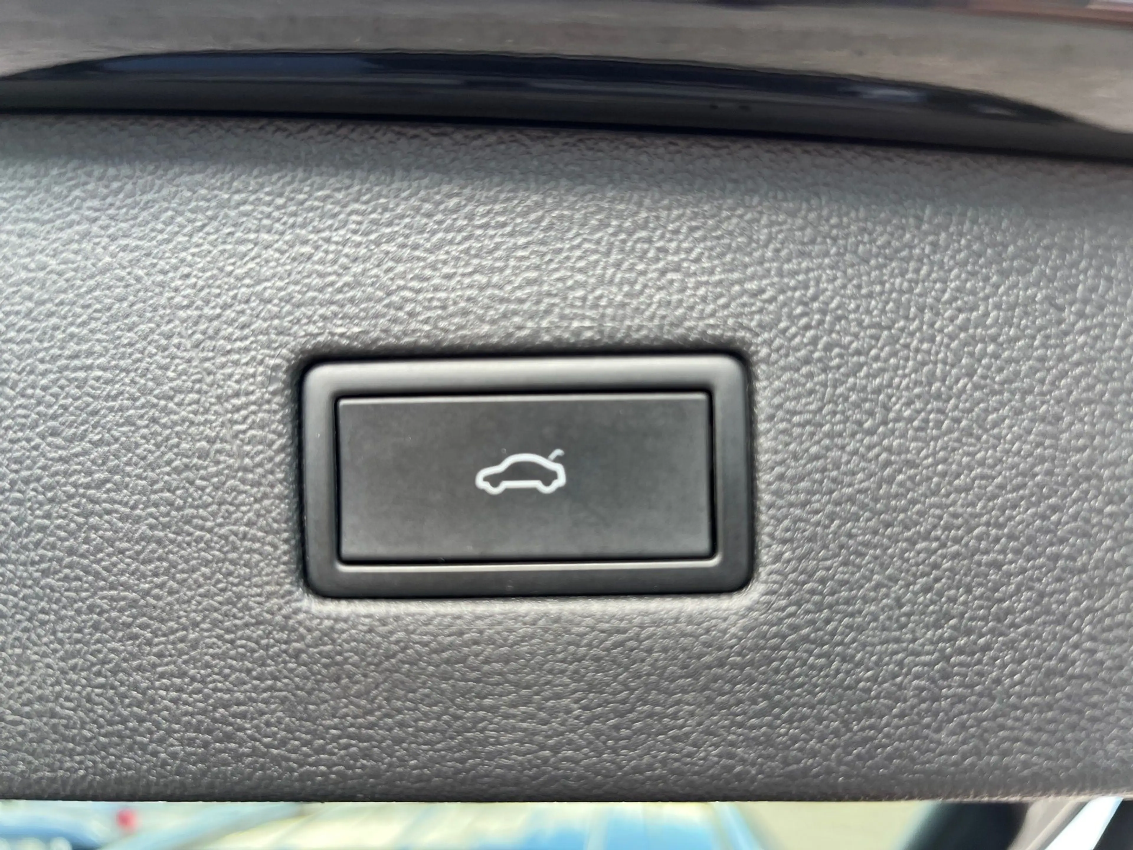 Volkswagen Tiguan Allspace 2,0 TDI SCR DSG 7 Sitze — photo 34