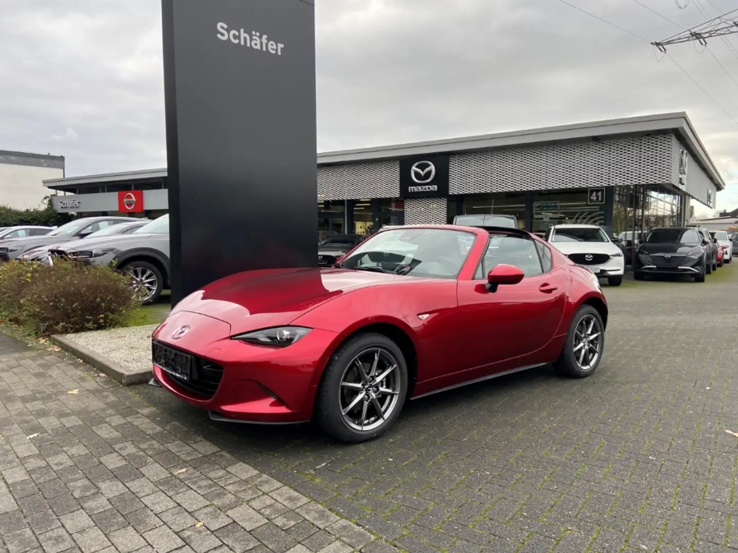 Mazda MX-5 RF EXCLUSIVE-L. Skyactiv-G 132PS 6MT El. Verdeck N Rot - 2