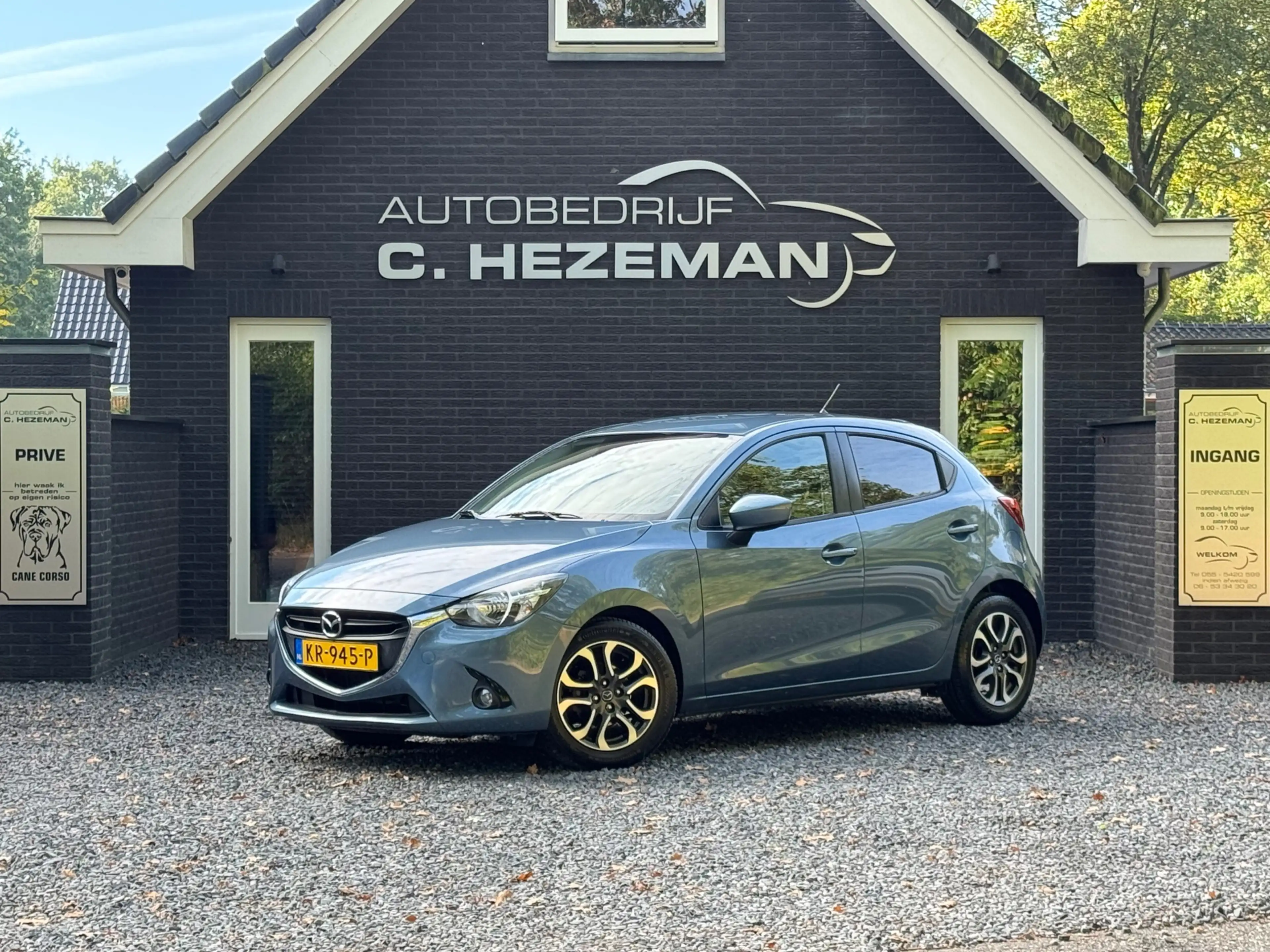 Mazda 2 1.5 Skyactiv-G GT-M Line Navigatie Cruise Climate — photo 2