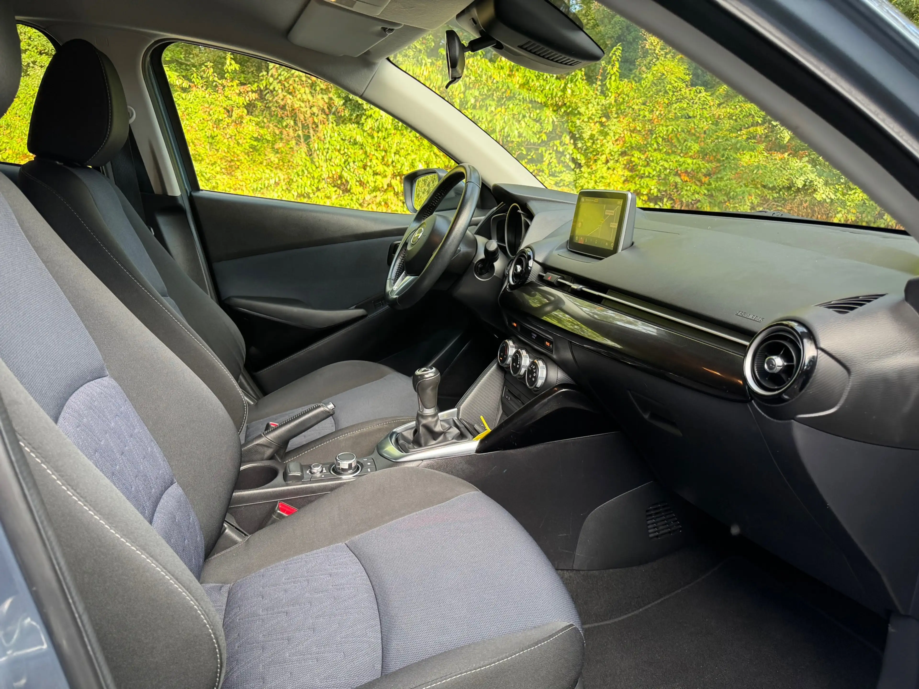Mazda 2 1.5 Skyactiv-G GT-M Line Navigatie Cruise Climate — photo 12