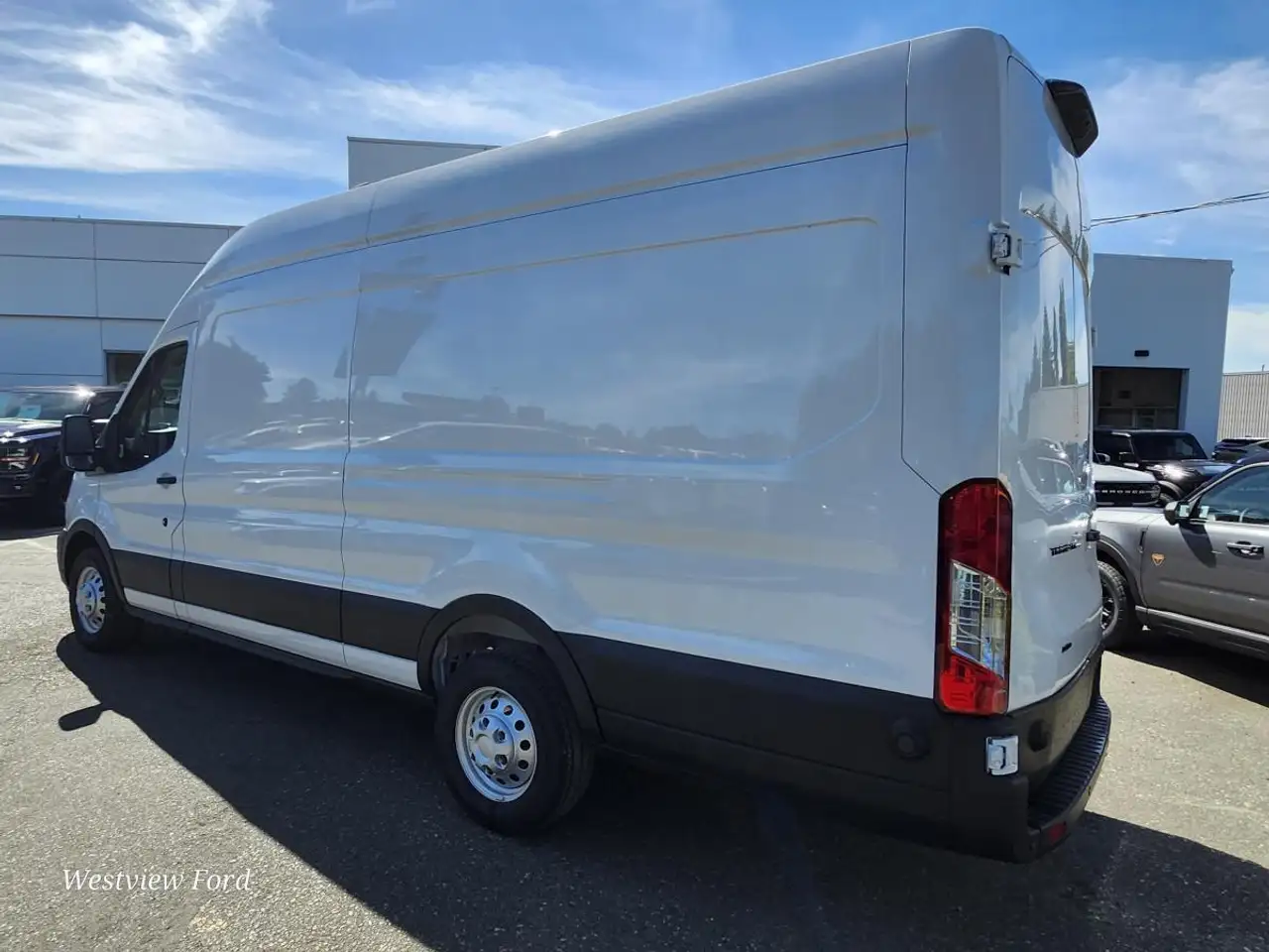 Ford Transit Cargo Van снимка Ford Transit Cargo Van