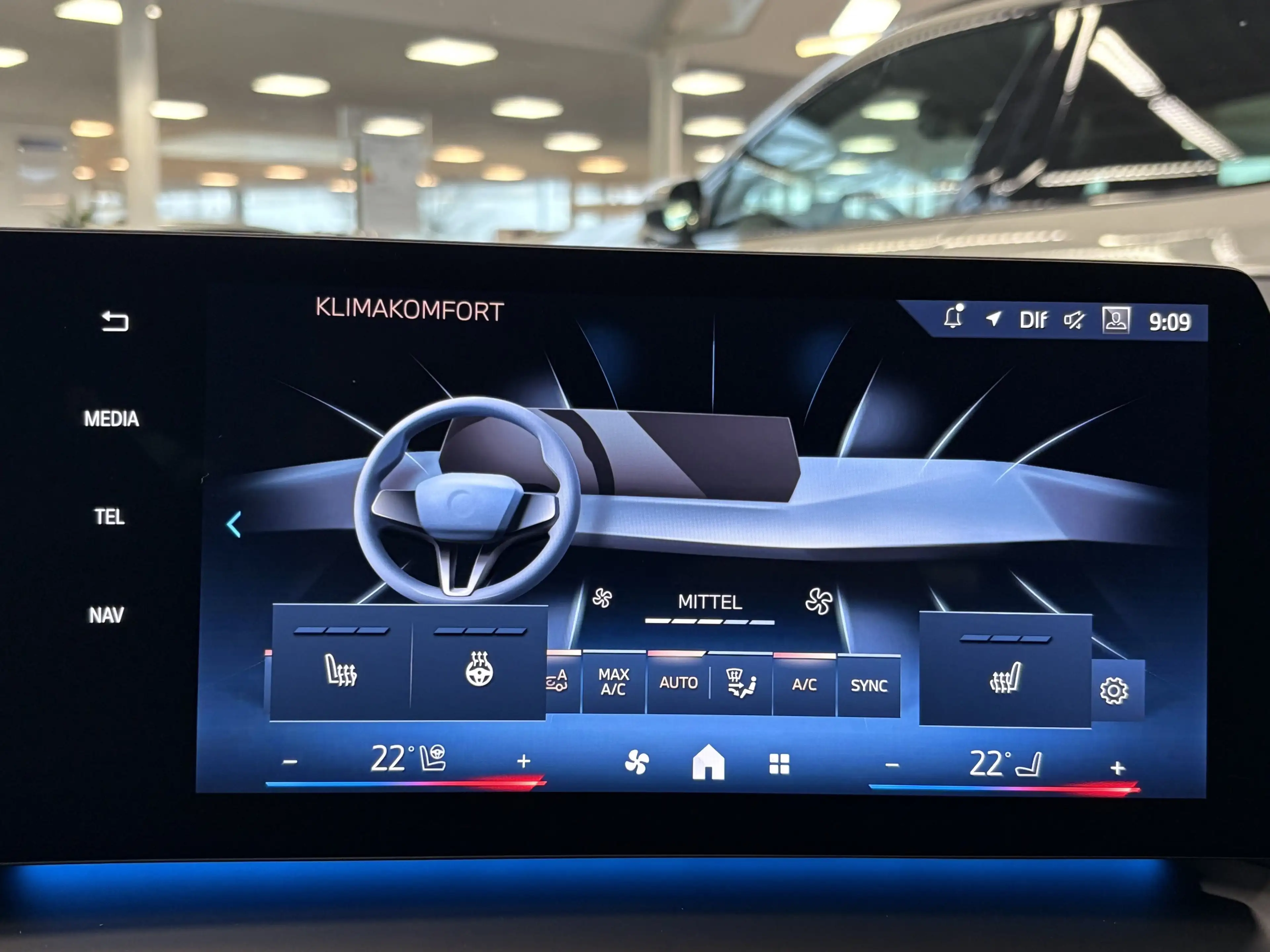BMW 118 d M Sport DA+ PA+ 360° AdapLED HuD H/K 18" LM — photo 14