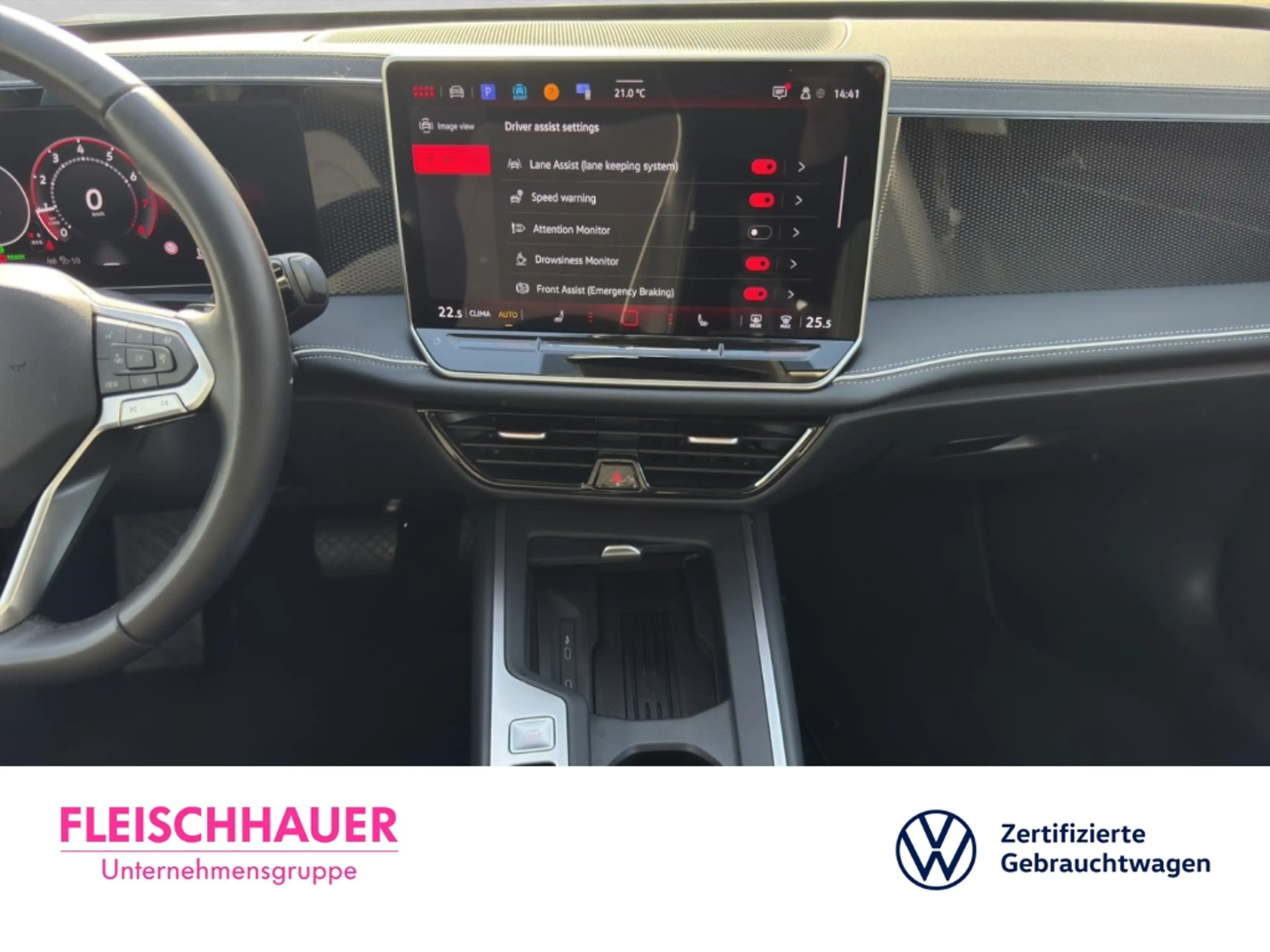 Volkswagen Passat Variant Business 1.5 eTSI LED+360+ACC+NAVI+SHZ+CARPLAY — photo 14