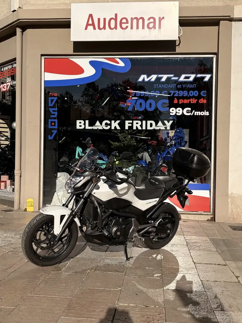 Honda NC 700 Blanc - 1