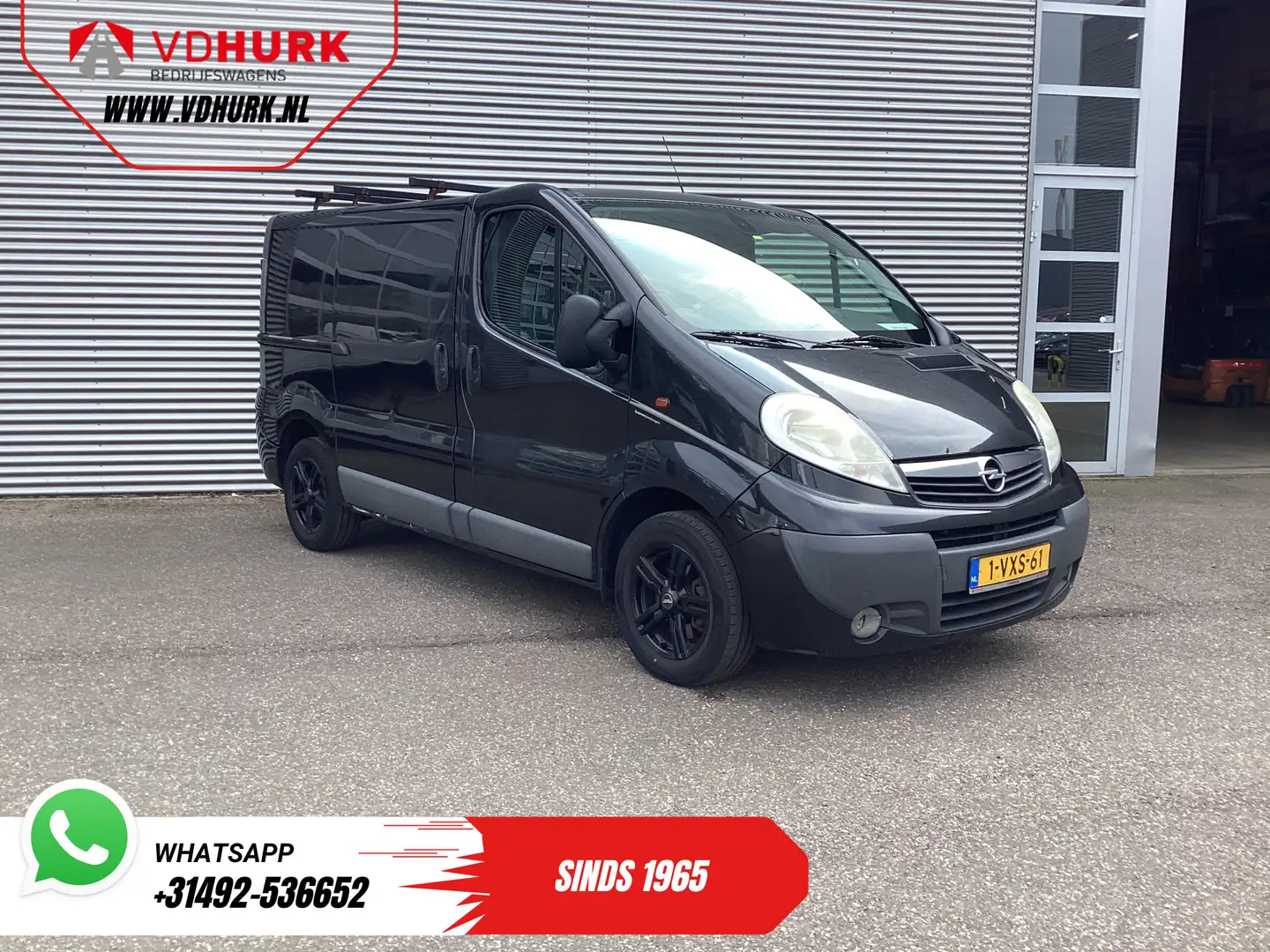 Opel Vivaro 2.5 CDTI 145 pk EXPORT ONLY APK 08-2025/ 3 Pers./ Zwart - 1