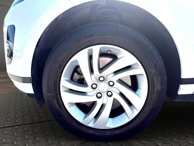 Land Rover Range Rover Evoque view 6