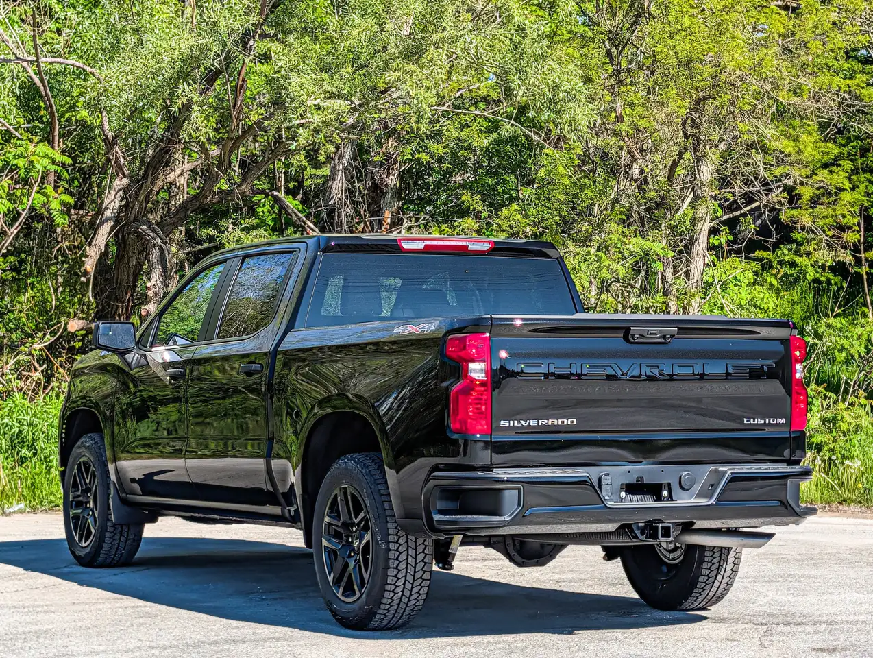 Chevrolet Silverado 1500 снимка Chevrolet Silverado 1500