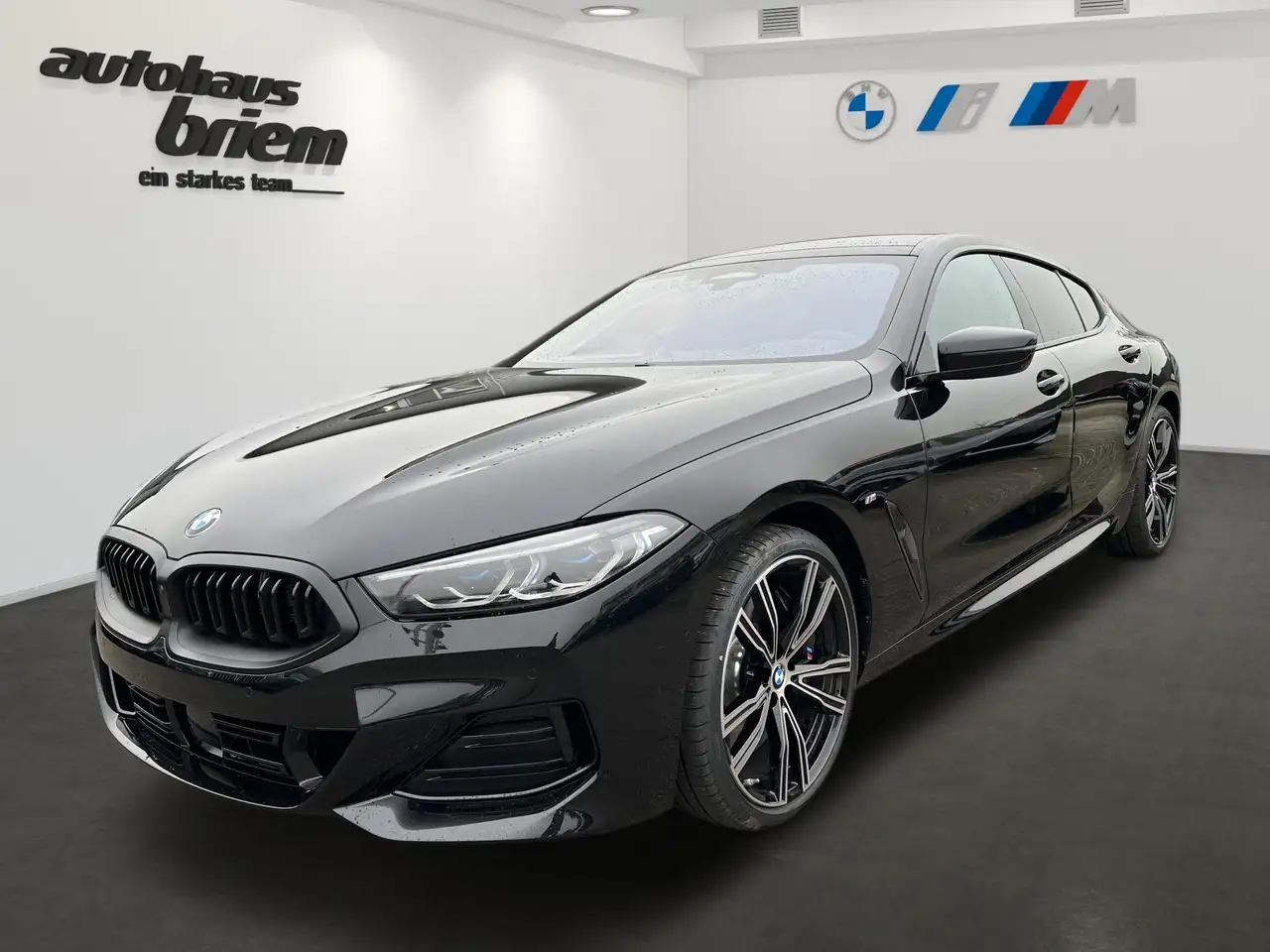 BMW 840