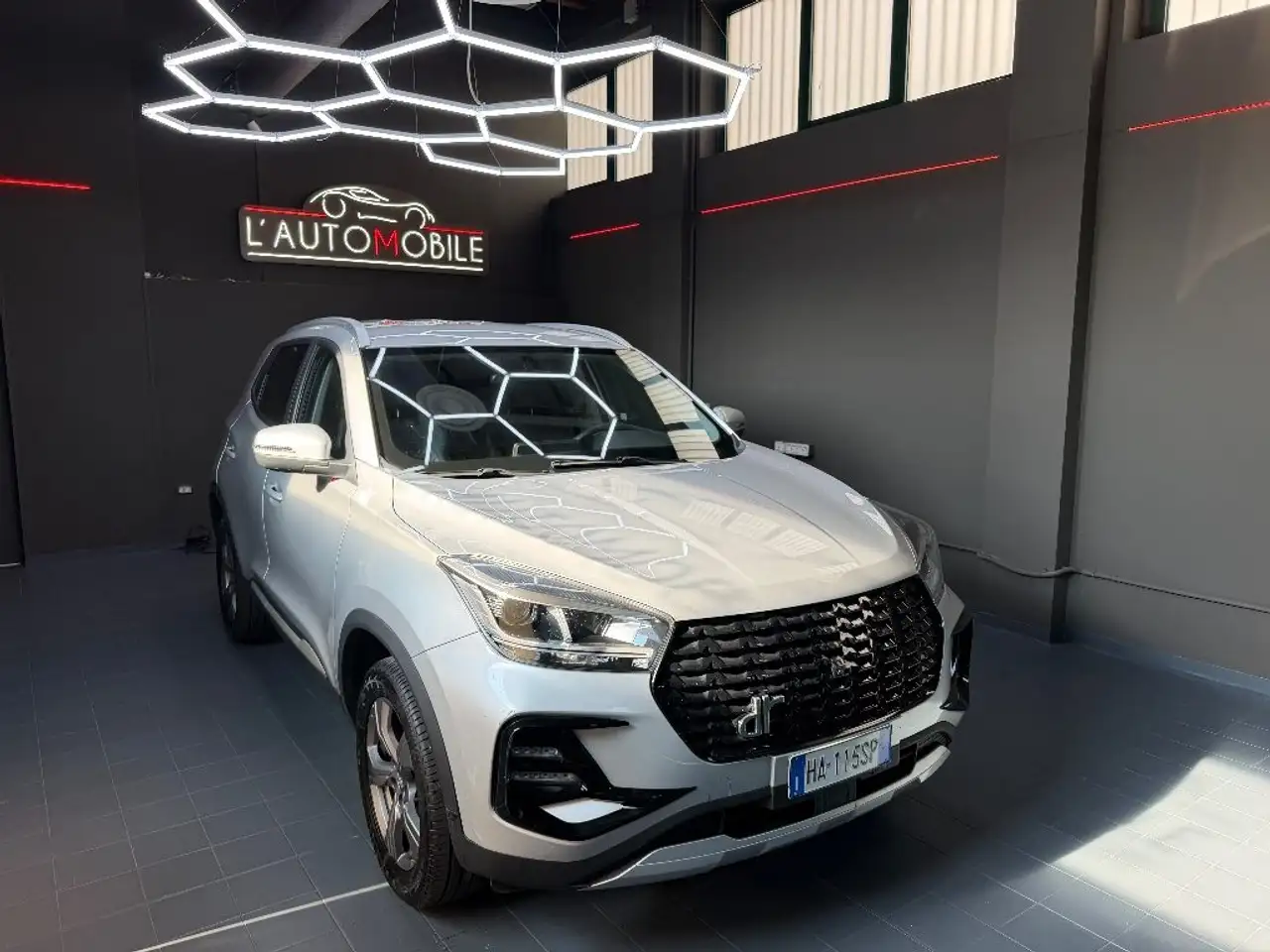 DR Automobiles DR5.0