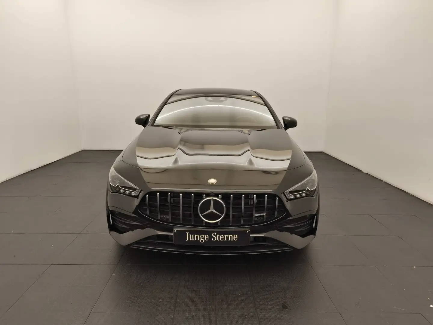Mercedes-Benz CLA 35 AMG CLA 35 4M SB Premium StHz Pano AHK Distro Night Bu Schwarz - 2