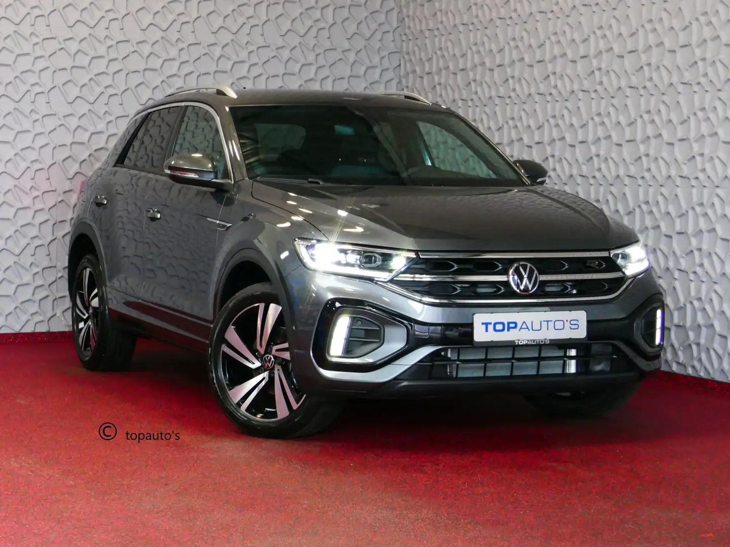 Volkswagen T-Roc 1.5 TSI 150PK R-LINE EVO IQ LIGHT ALCANTARA ELEK.K Grijs - 1