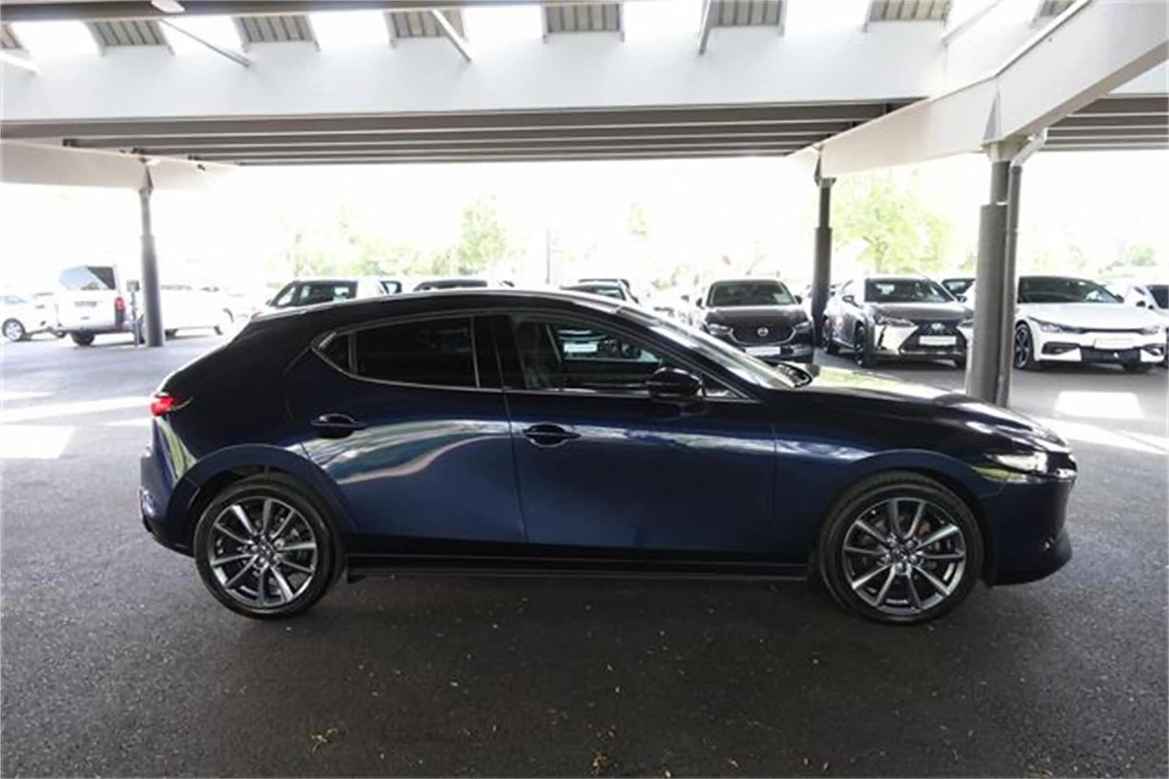 Mazda 3 Mazda  Skyactiv-G122 Comfort+ /ST — photo 3