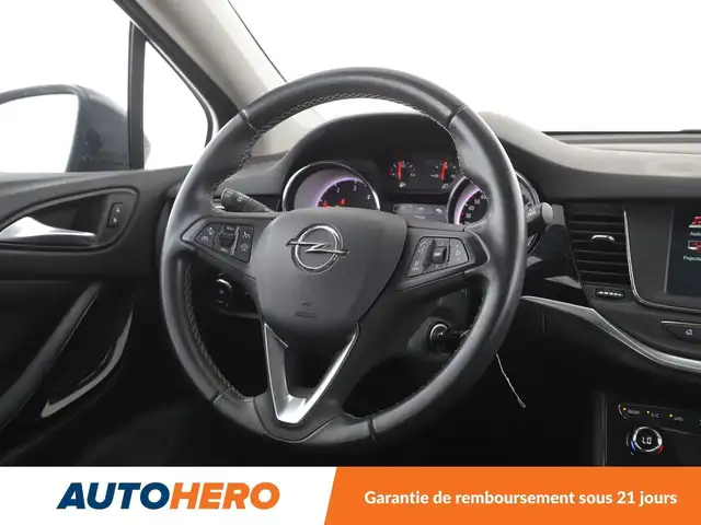 Opel Astra view 13