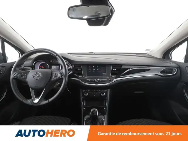 Opel Astra view 12