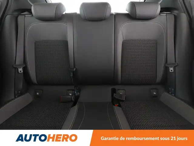 Opel Astra view 15