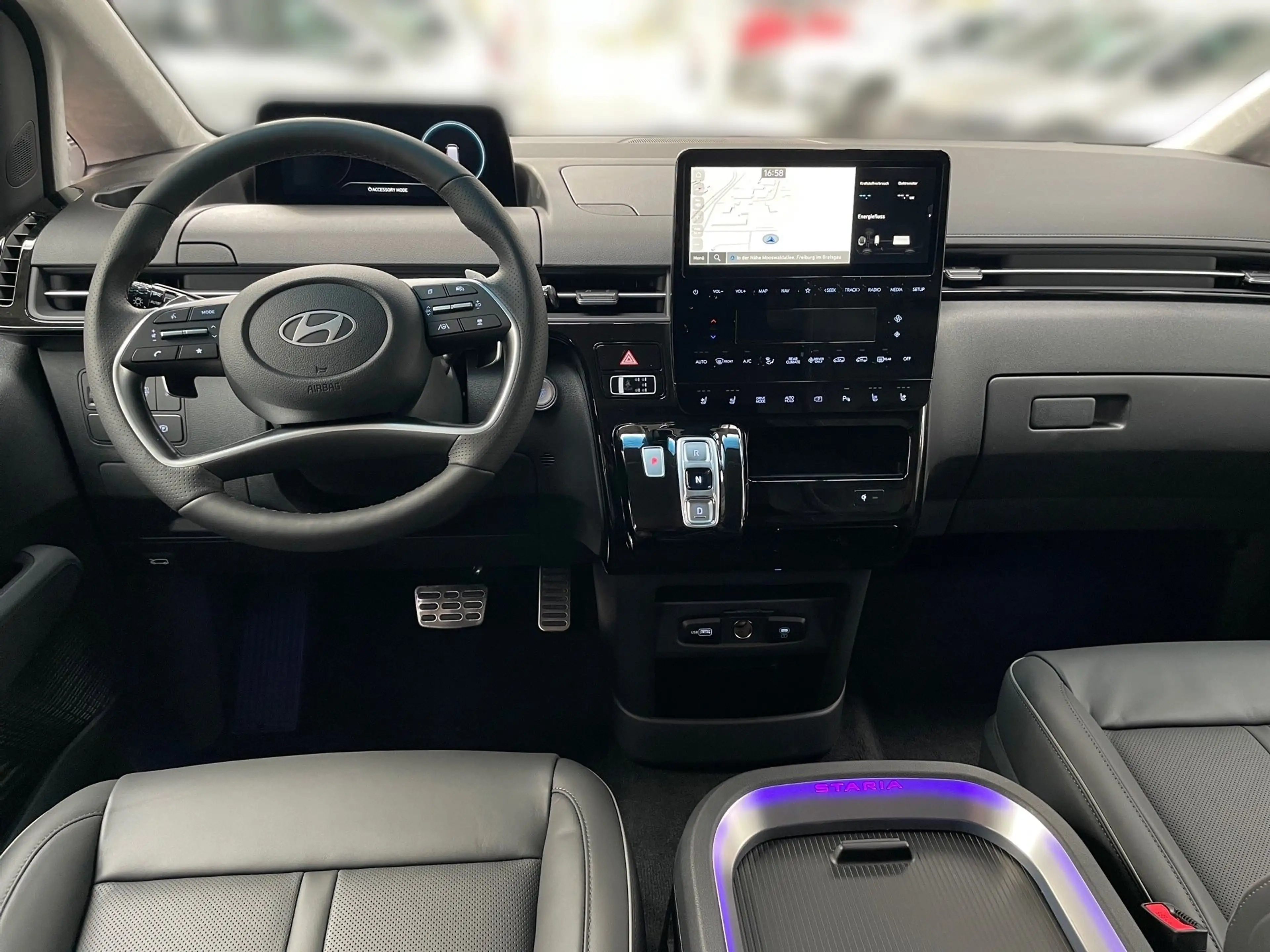 Hyundai STARIA Signature Hybrid 2WD Dig.Cockpit LED PDC — photo 11