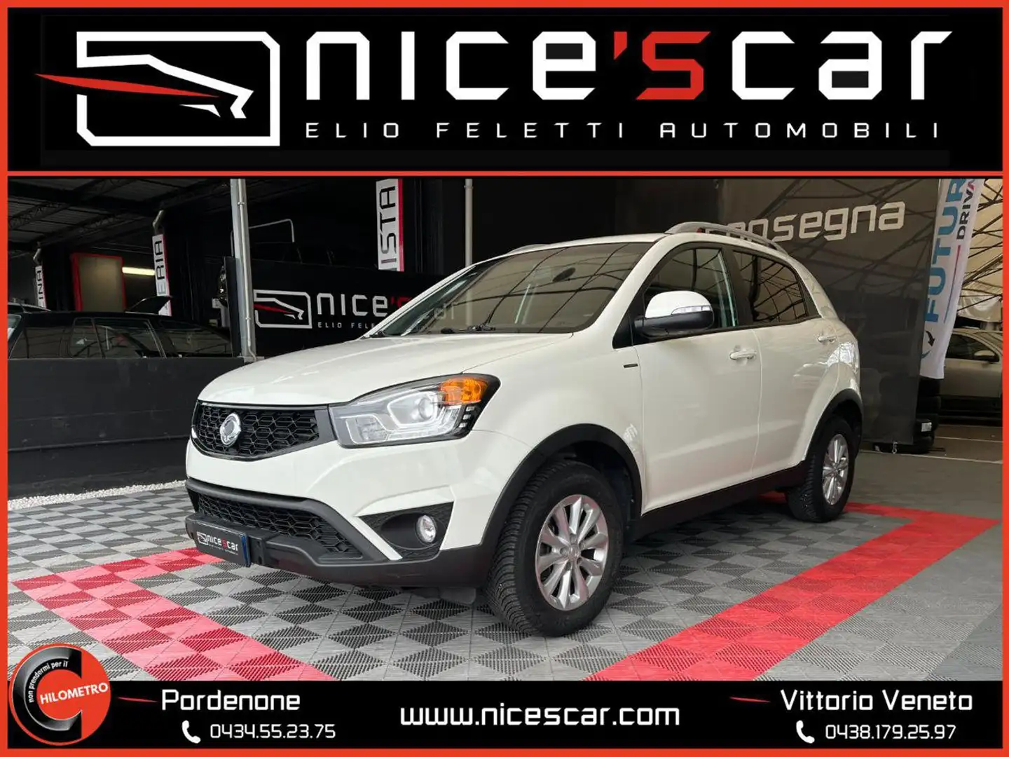 SsangYong Korando 2.0 e-XDi 149 CV AWD MT Plus Blanc - 1