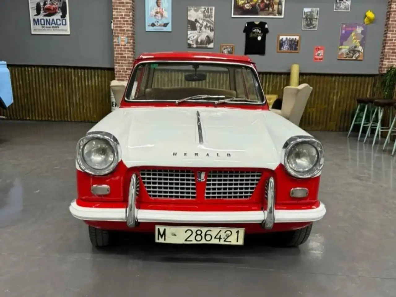 Triumph Herald 1200 hard top cabrio, foto 8