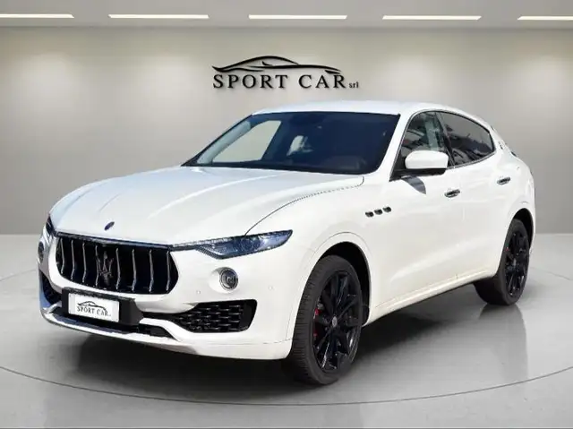 Maserati Levante 3.0 V6 275cv auto