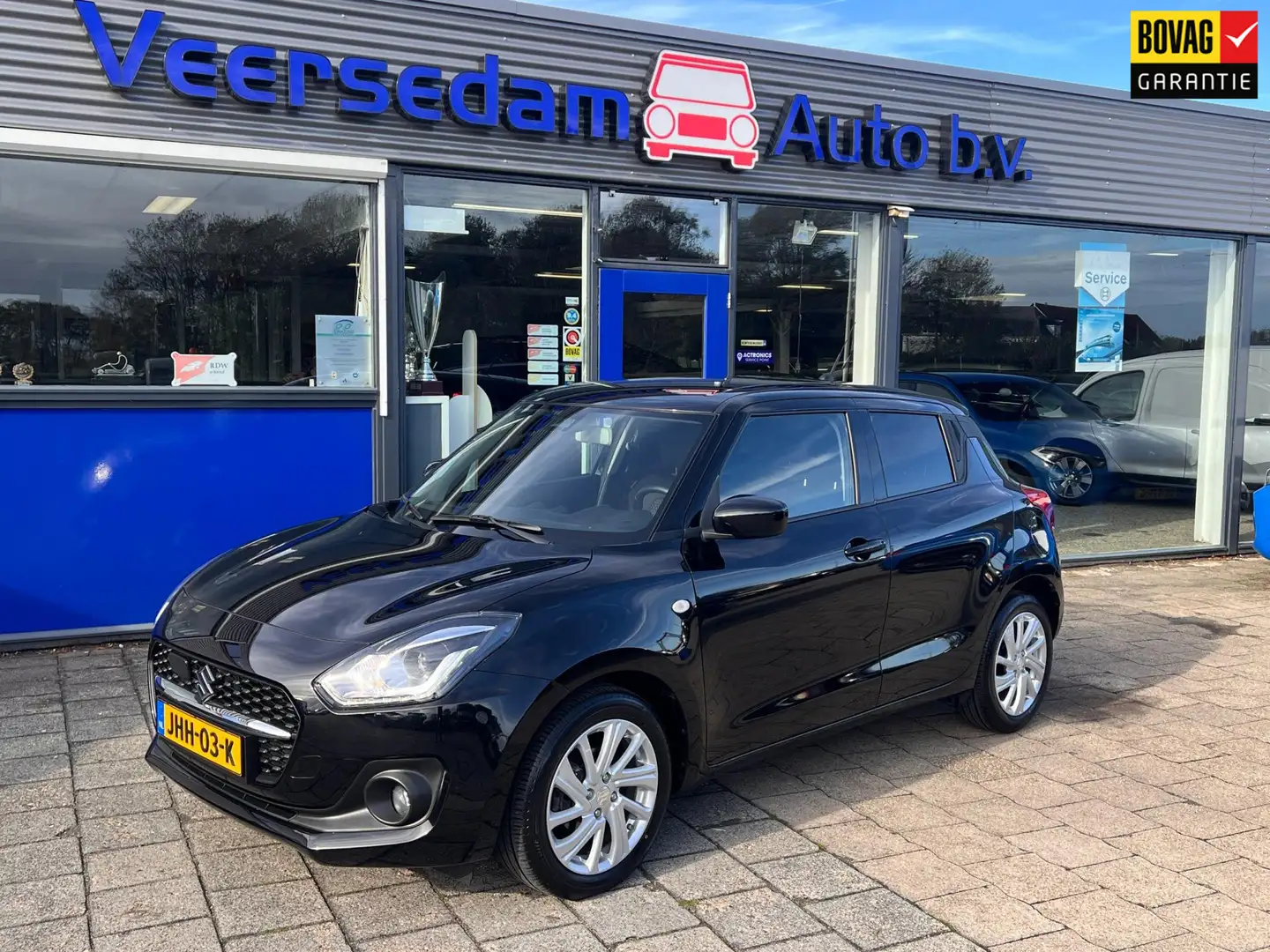 Suzuki Swift 1.2 Select Smart Hybrid Zwart - 1