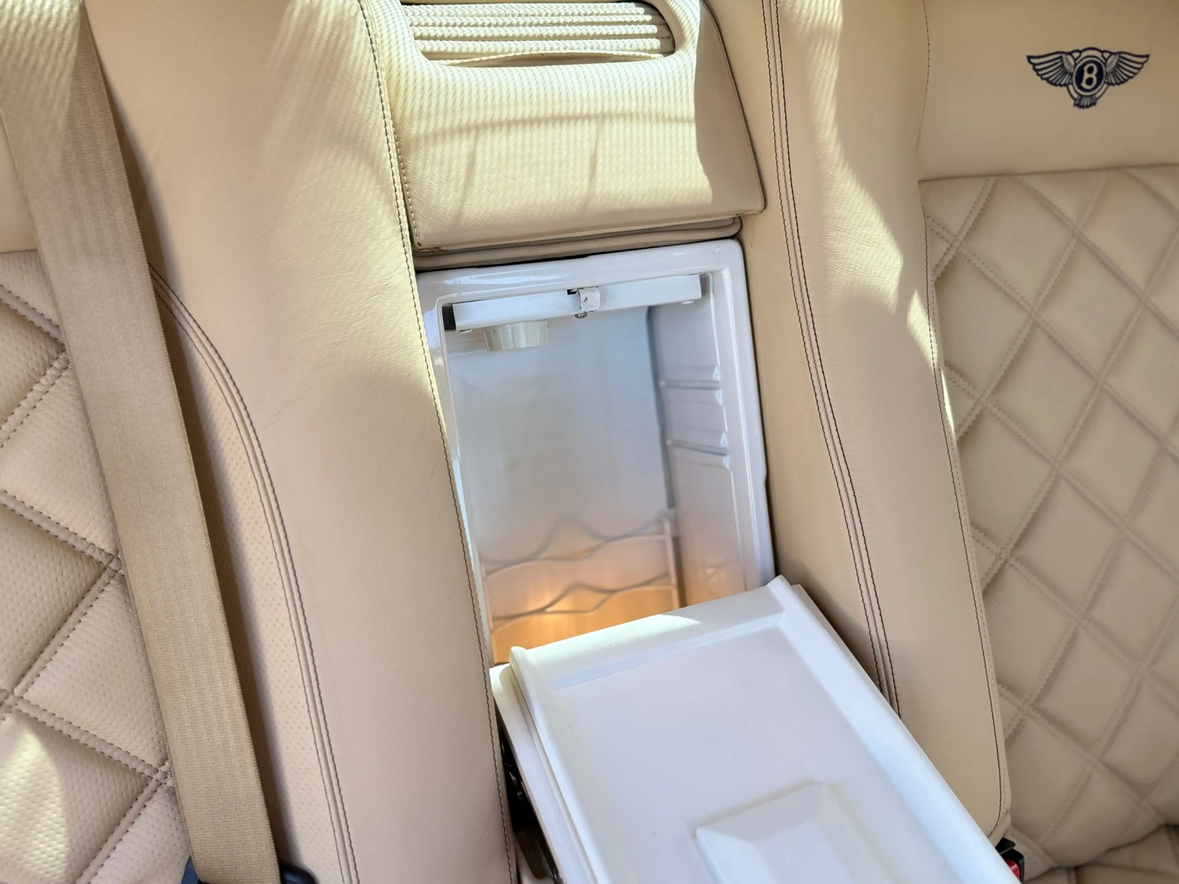 Bentley Arnage 6.8 V8 T / Concourstaat / Memory / Leder / Schuif- — photo 9
