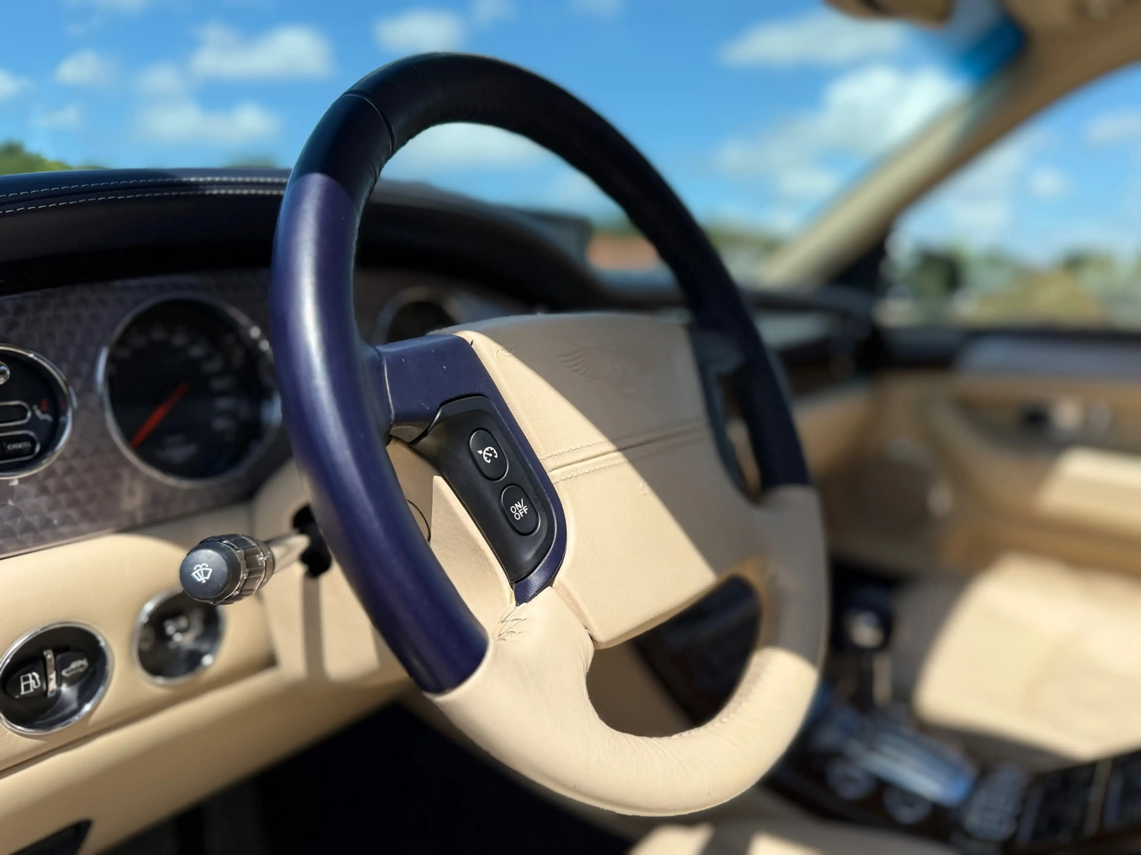 Bentley Arnage 6.8 V8 T / Concourstaat / Memory / Leder / Schuif- — photo 16