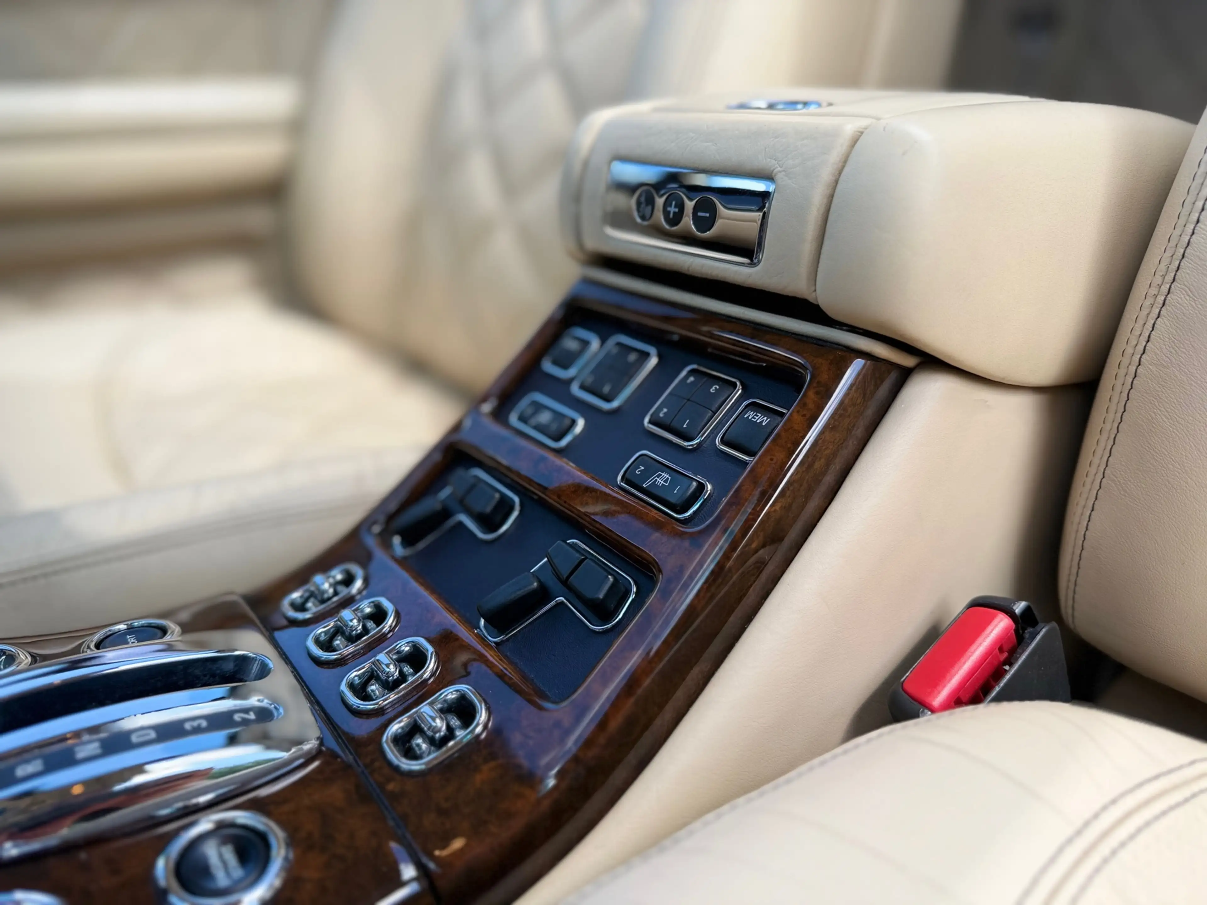 Bentley Arnage 6.8 V8 T / Concourstaat / Memory / Leder / Schuif- — photo 5