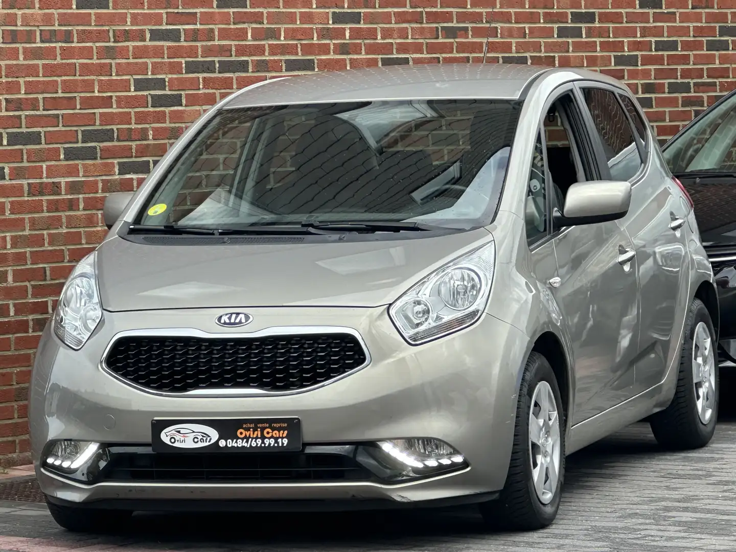 Kia Venga // EURO 6 B // TRES PROPRE // Brons - 2