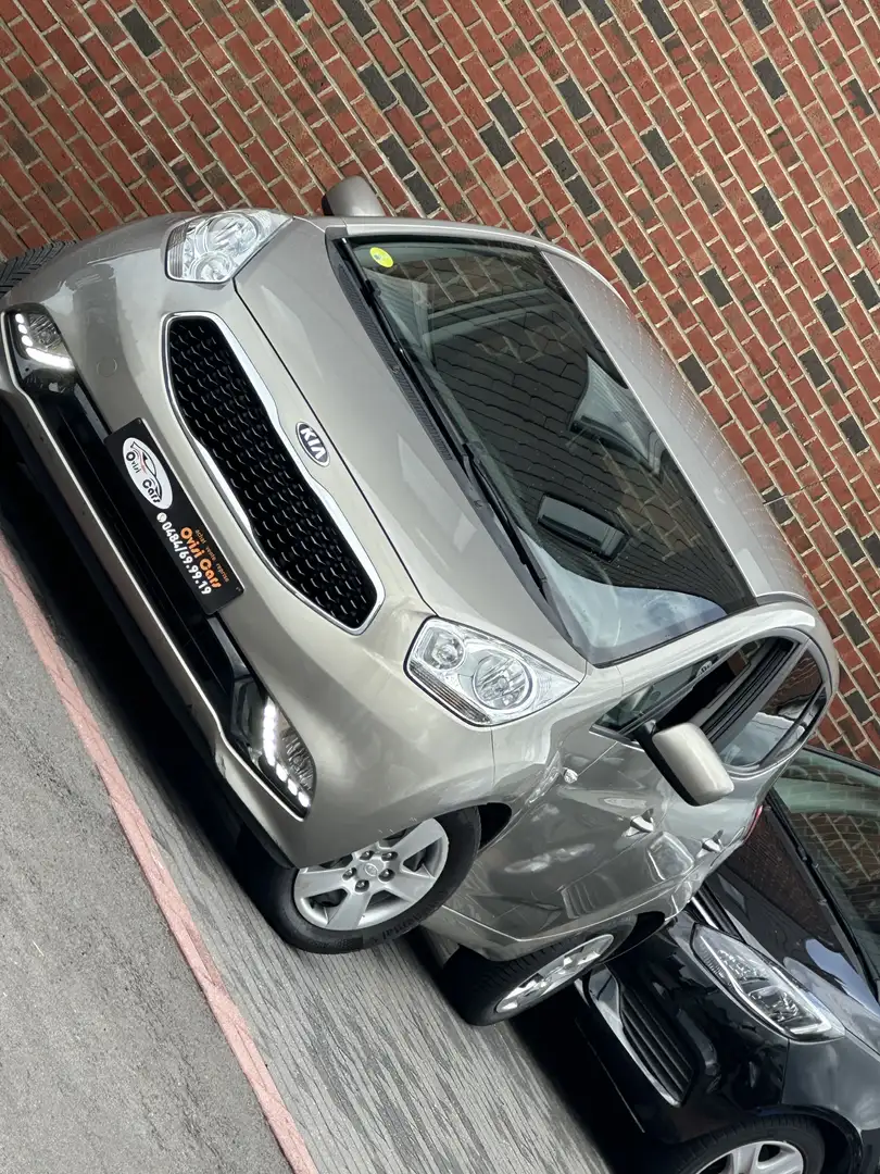 Kia Venga // EURO 6 B // TRES PROPRE // Brons - 1