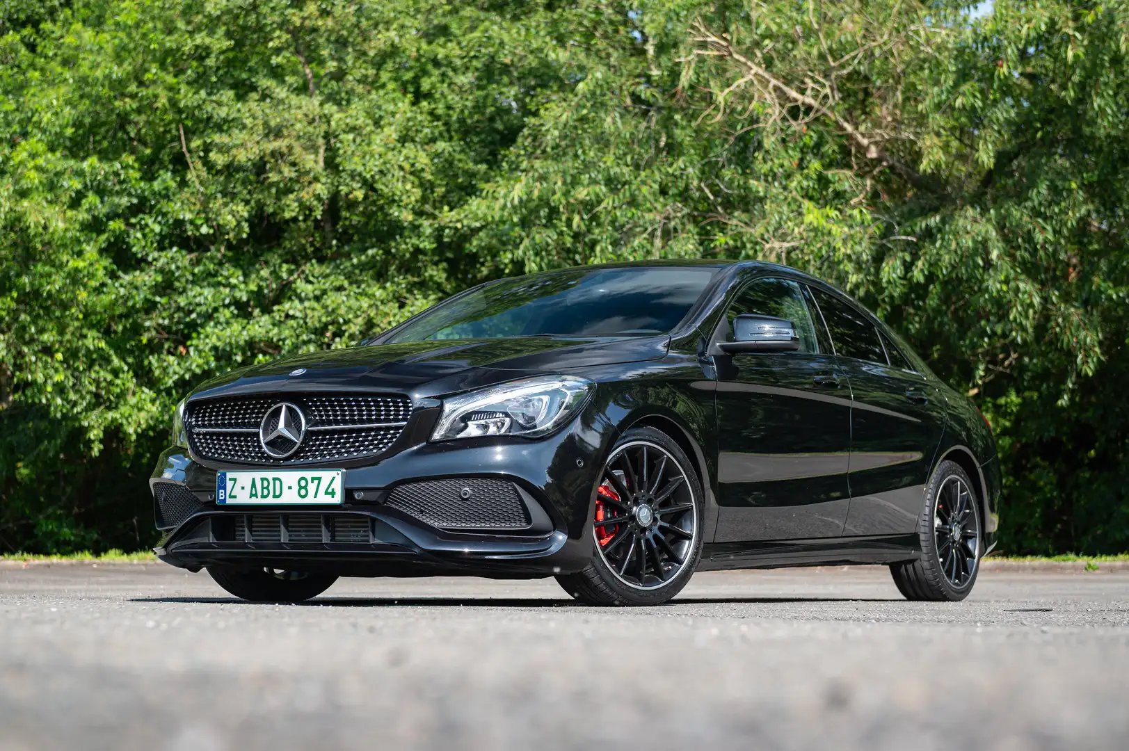 Mercedes-Benz CLA 180 7G-DCT AMG Line - 1