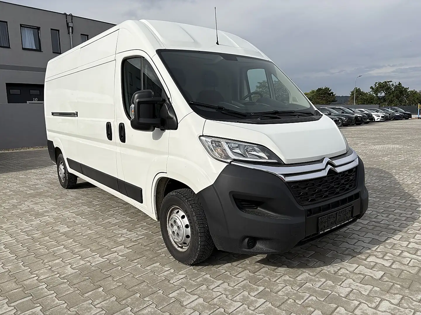 Citroen Jumper 35 L3H2 BlueHDi 140 S&S Weiß - 2