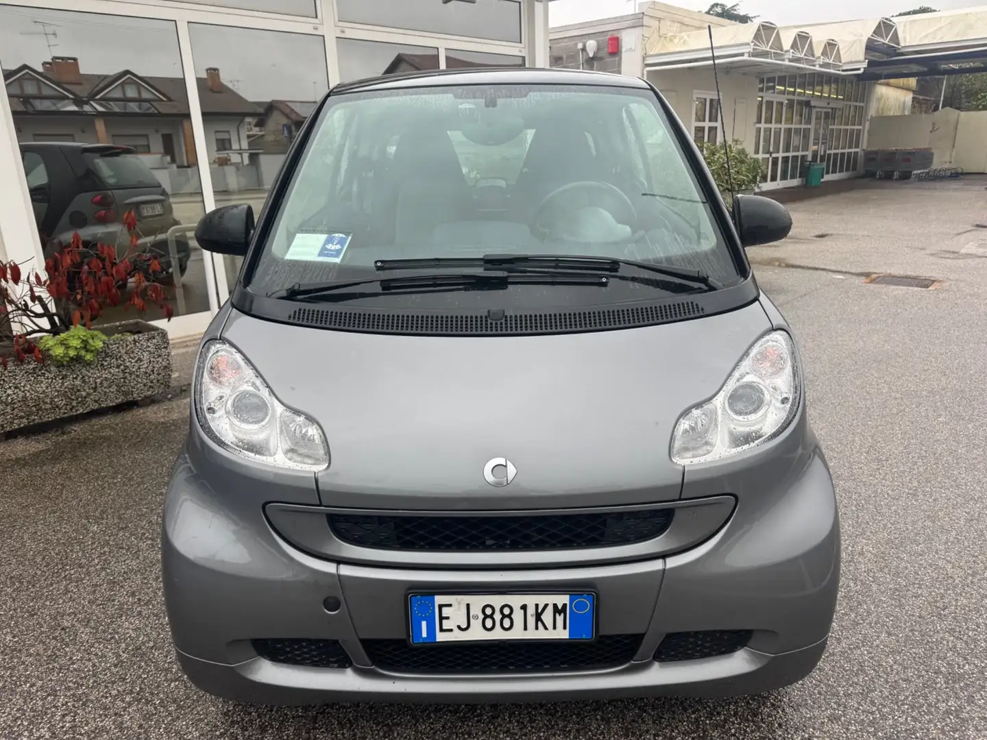 smart forTwo 1000 52 kW MHD coupé pulse Grau - 2