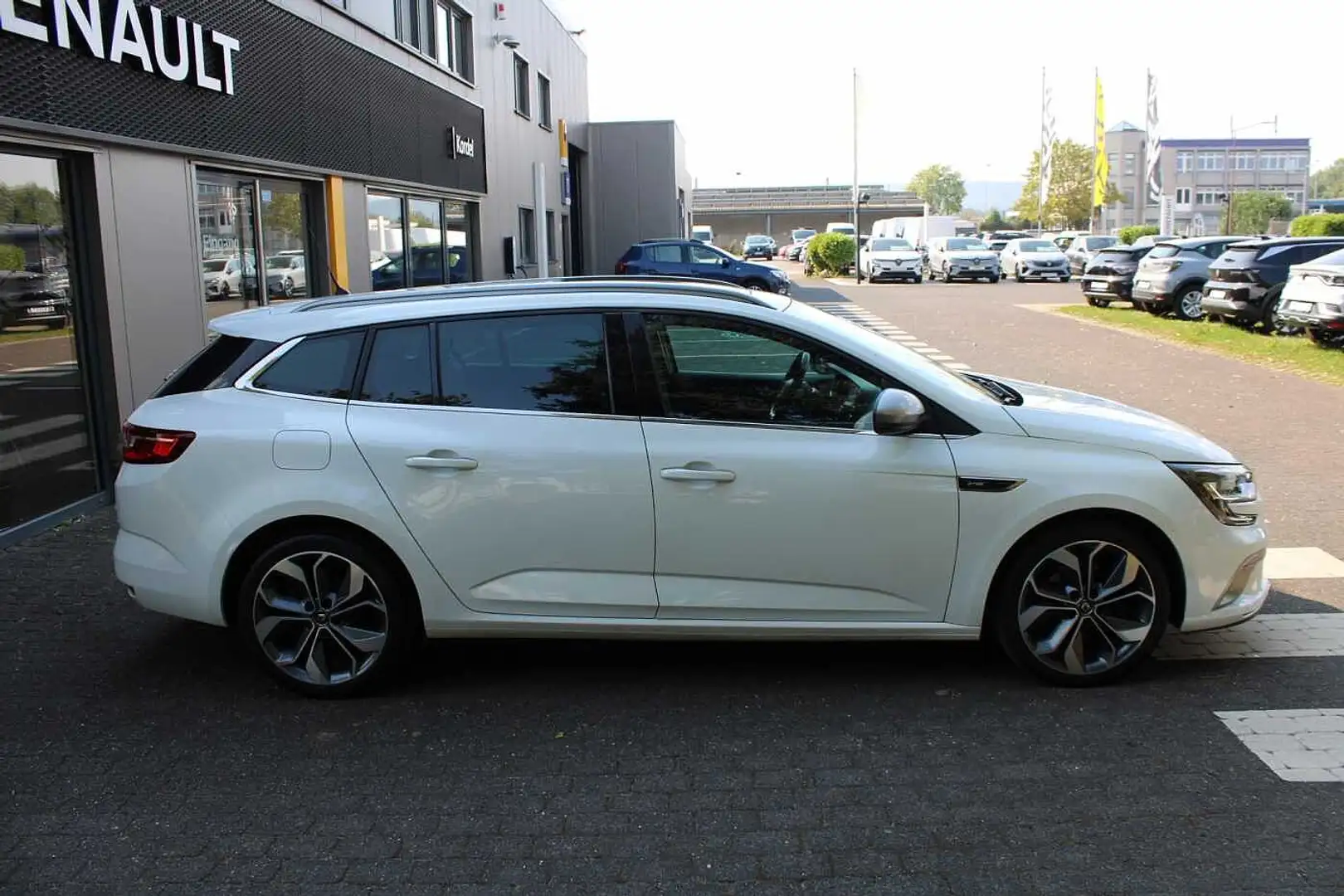 Renault Megane Grandtour TCe 160 GPF EDC GT LINE Weiß - 2