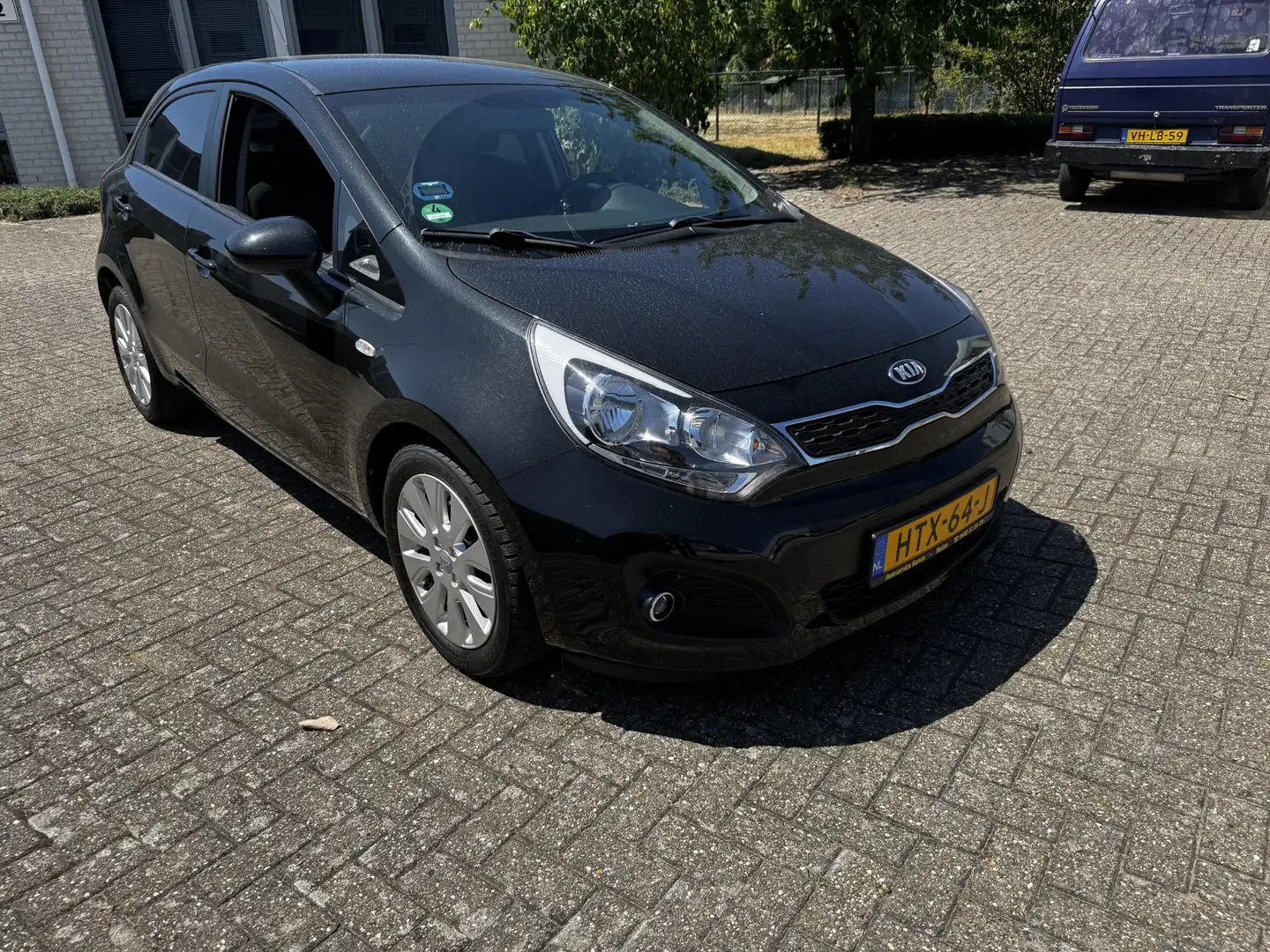 Kia Rio 1.2 CVVT ExecutiveLine Zwart - 2