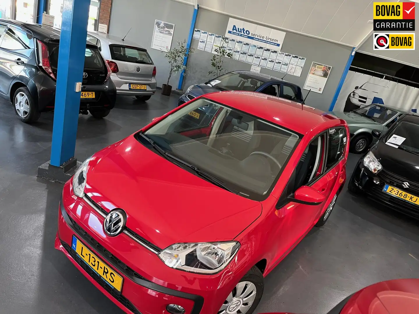 Volkswagen up! 1.0 BMT move up! Rood - 1