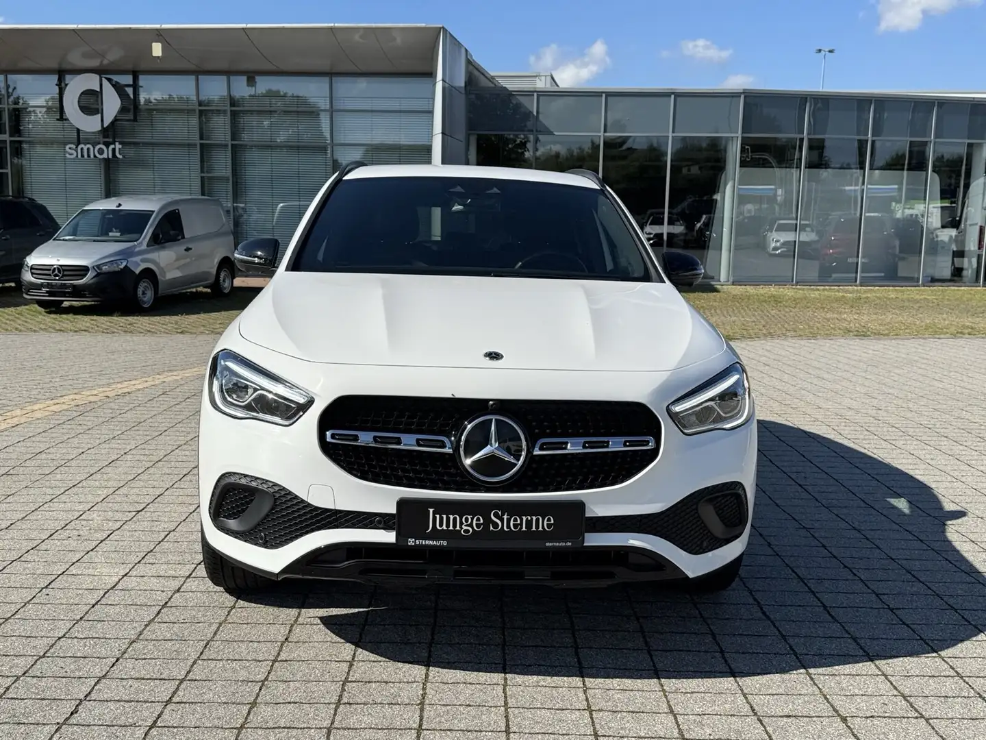 Mercedes-Benz GLA 250 GLA 250 e Progressive/Navi/Keyless-Go/Autom./LED Progressive/Navi/Keyless-Go/Autom./LED Weiß - 2