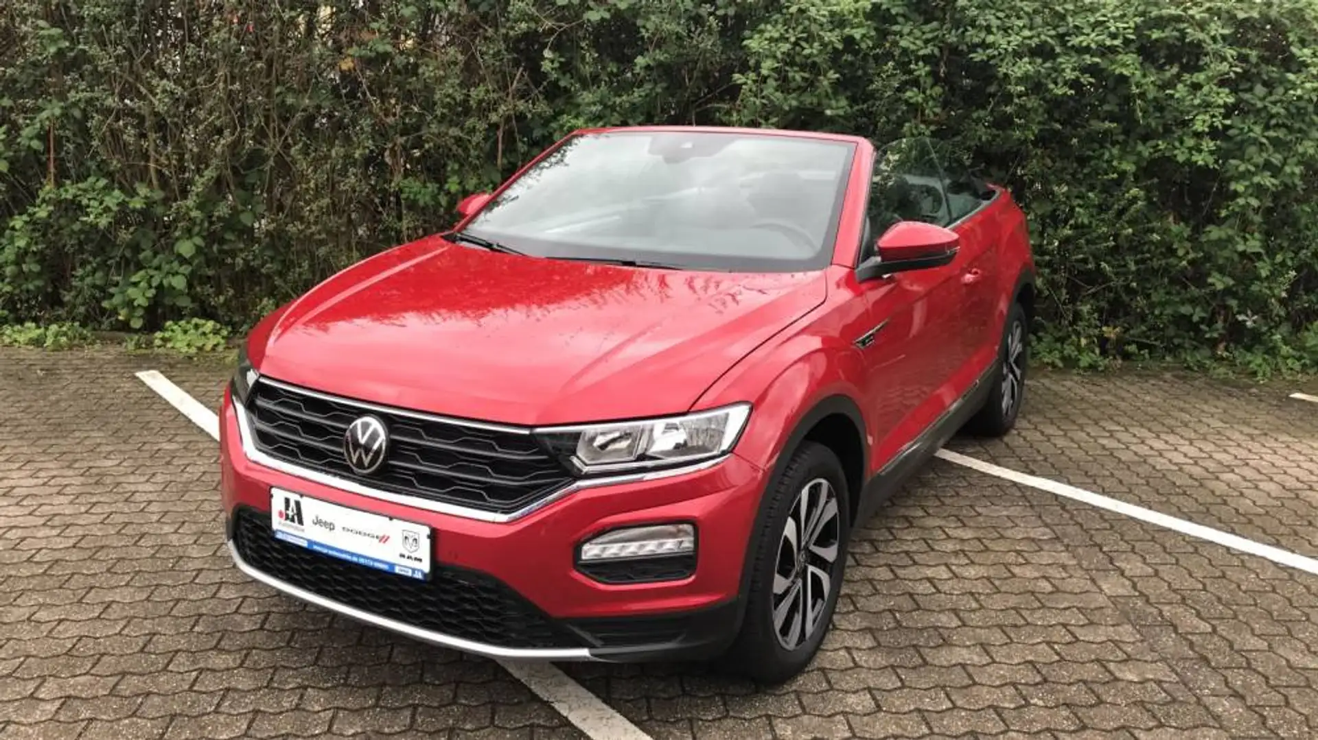 Volkswagen T-Roc T-ROC TSI 1.0 Cabrio Rot - 1