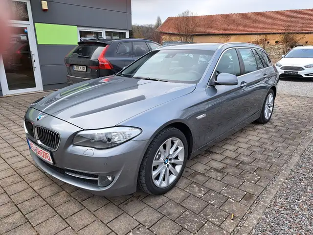 BMW 525 5 Touring 525 d "Navi-Leder-AHK"
