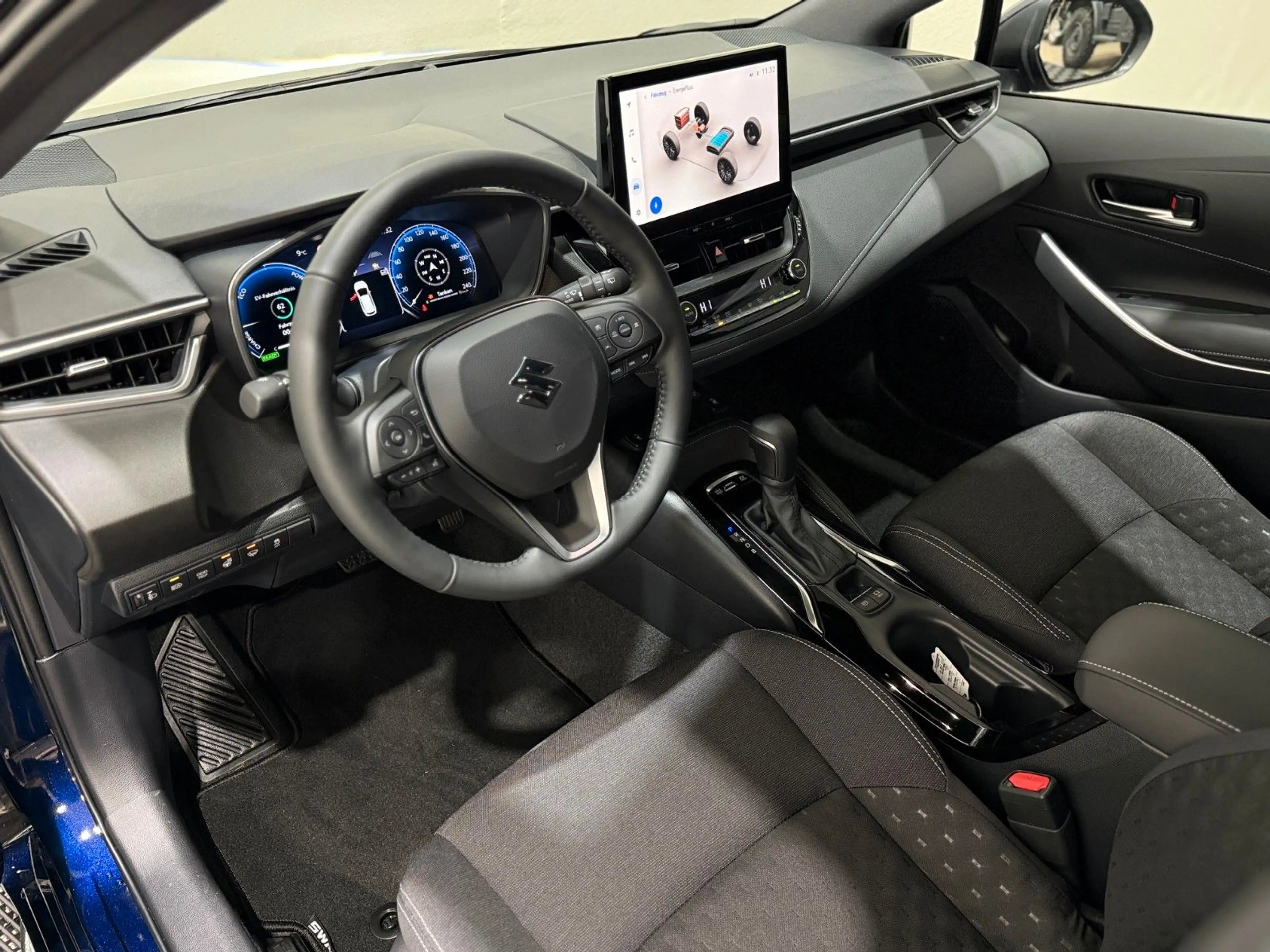 Suzuki Swace 1.8 HYBRID CVT Com+ — photo 15