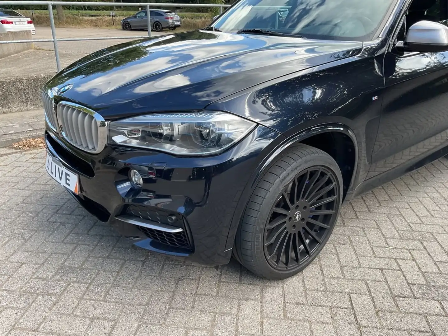 BMW X5 BMW X5 M50d 280 kW - 1