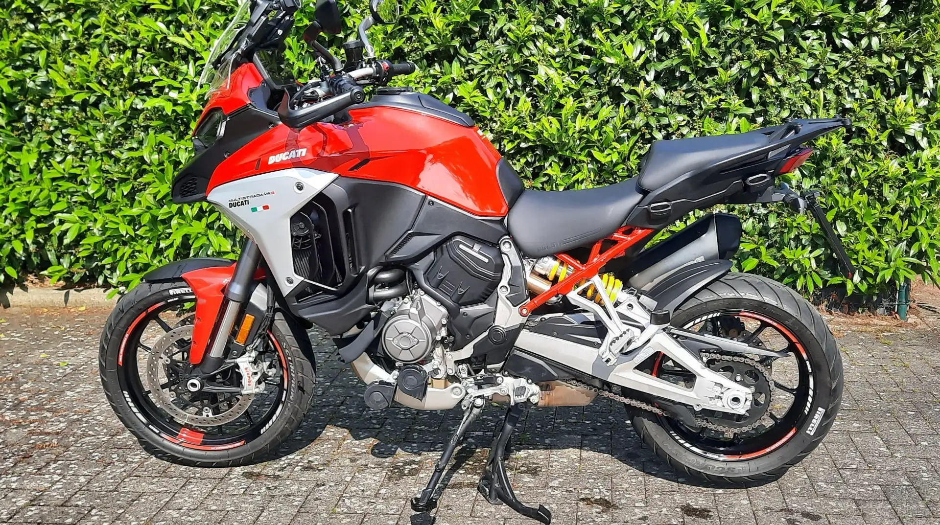 Ducati Multistrada V4 S Travel und Radar Rot - 2