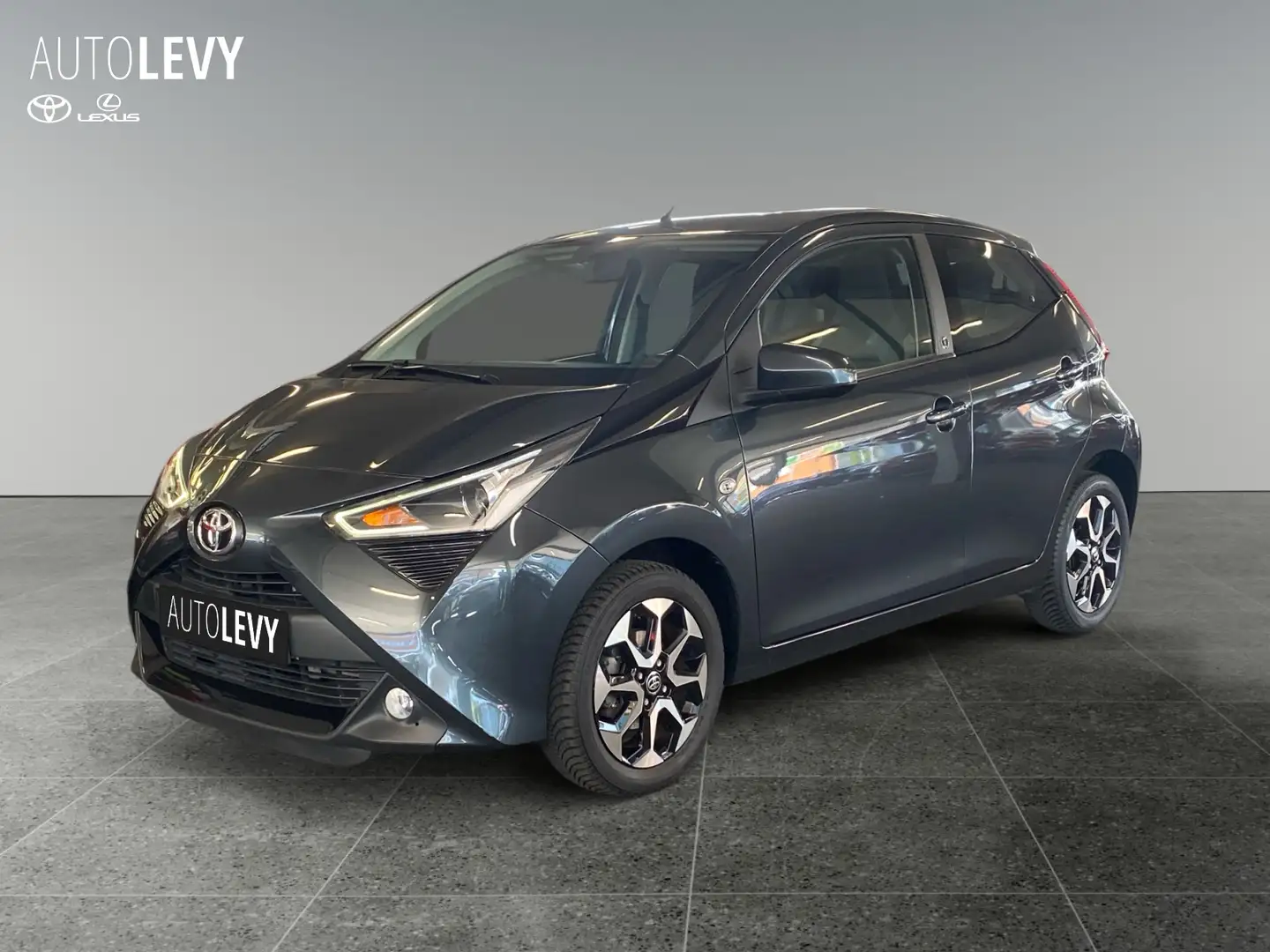 Toyota Aygo 1.0l Team Deutschland *KLIMA* Grau - 2