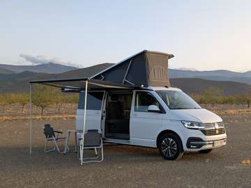 Volkswagen California 6.1 Ocean 2.0 TDI 110 kW (150 CV) DSG 7 Velocidades - Matriculada a nombre de empresa IVA deducible